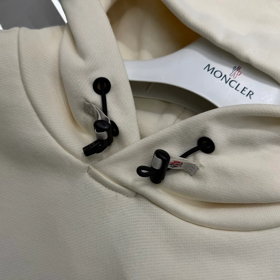 Men's Sweatshirts And Hoodies MONCLER 17502191