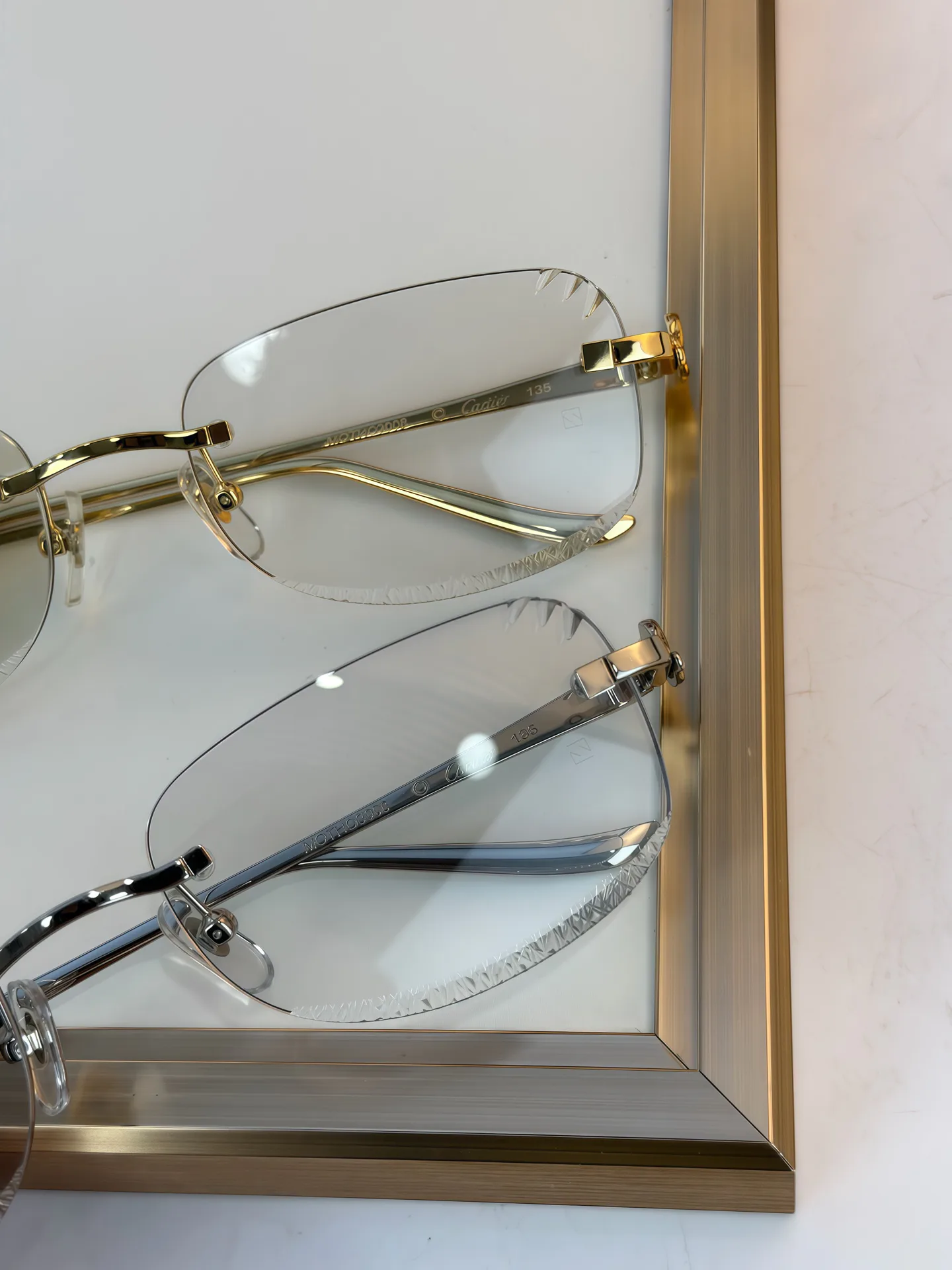Glasses CARTIER 18060099