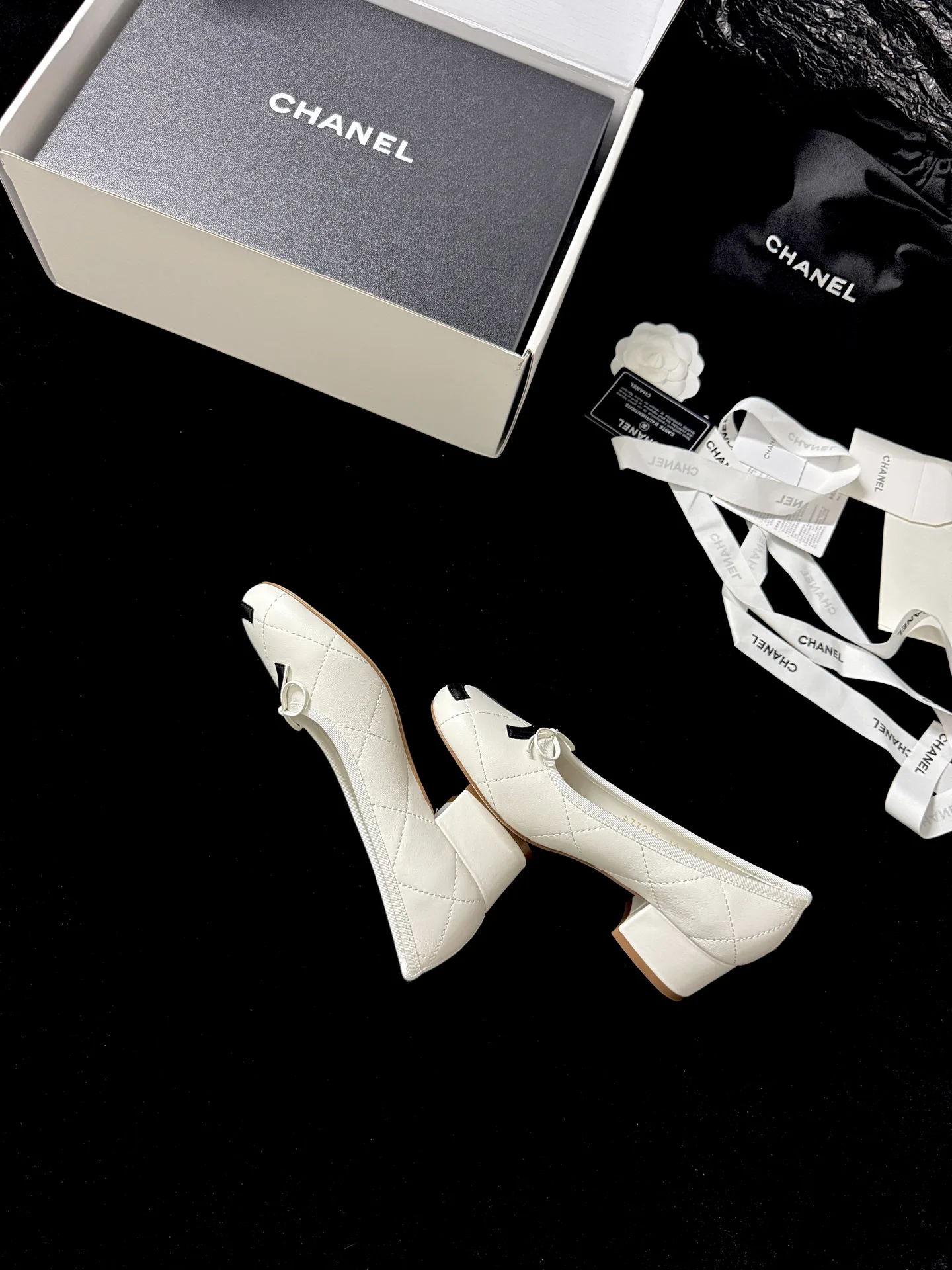 Women's Ballet Flats CHANEL 17774624