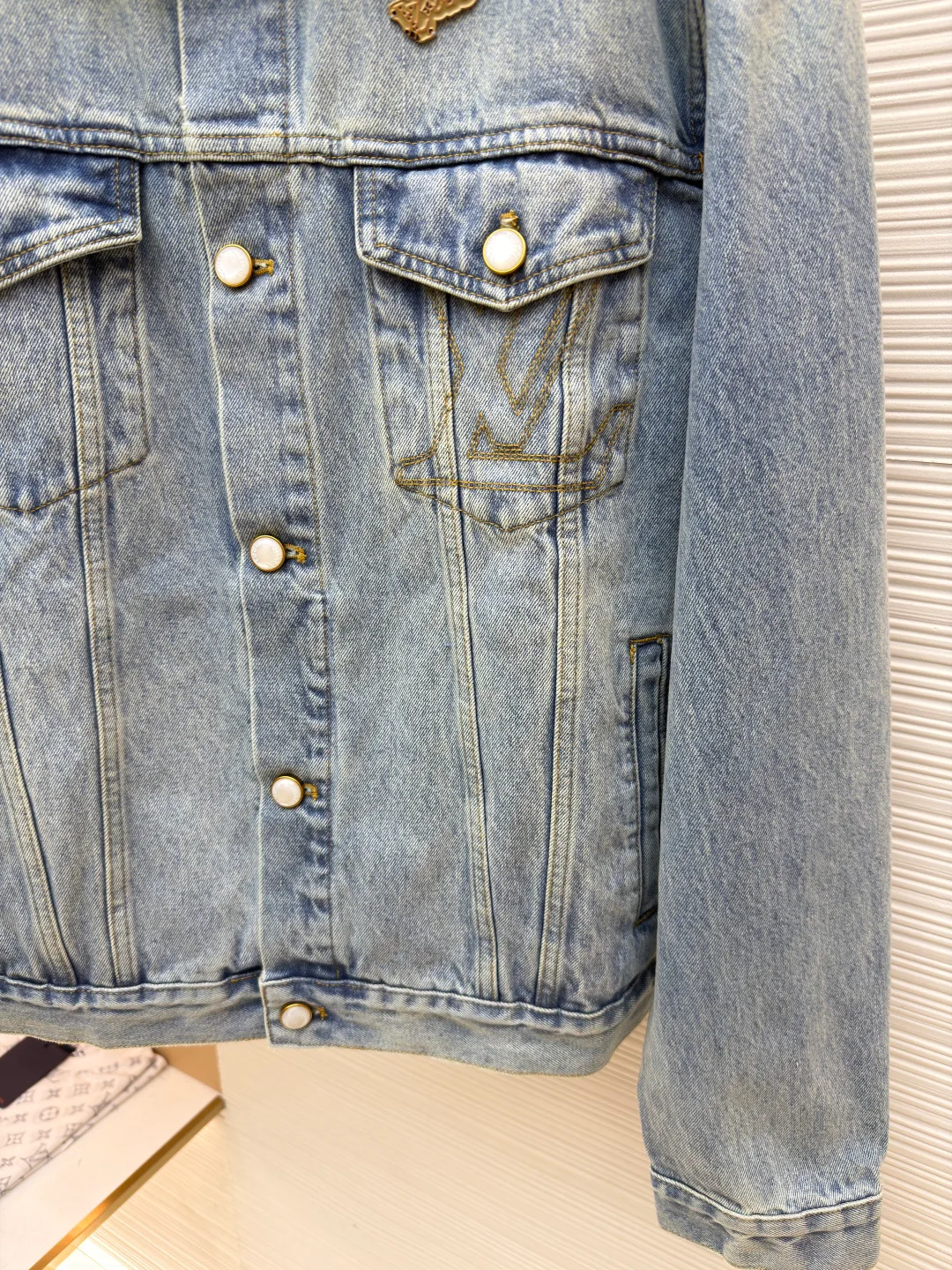 Men's Jackets And Down Jackets LOUIS VUITTON 18461168