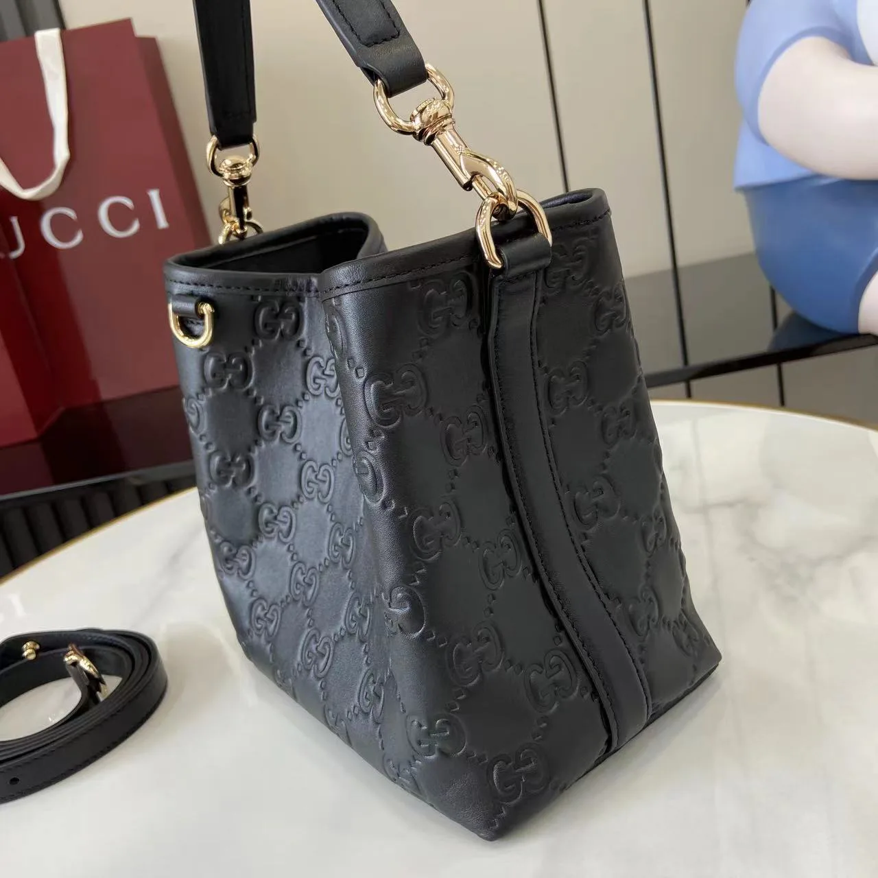 Women's Classic Handbags GUCCI 18404550
