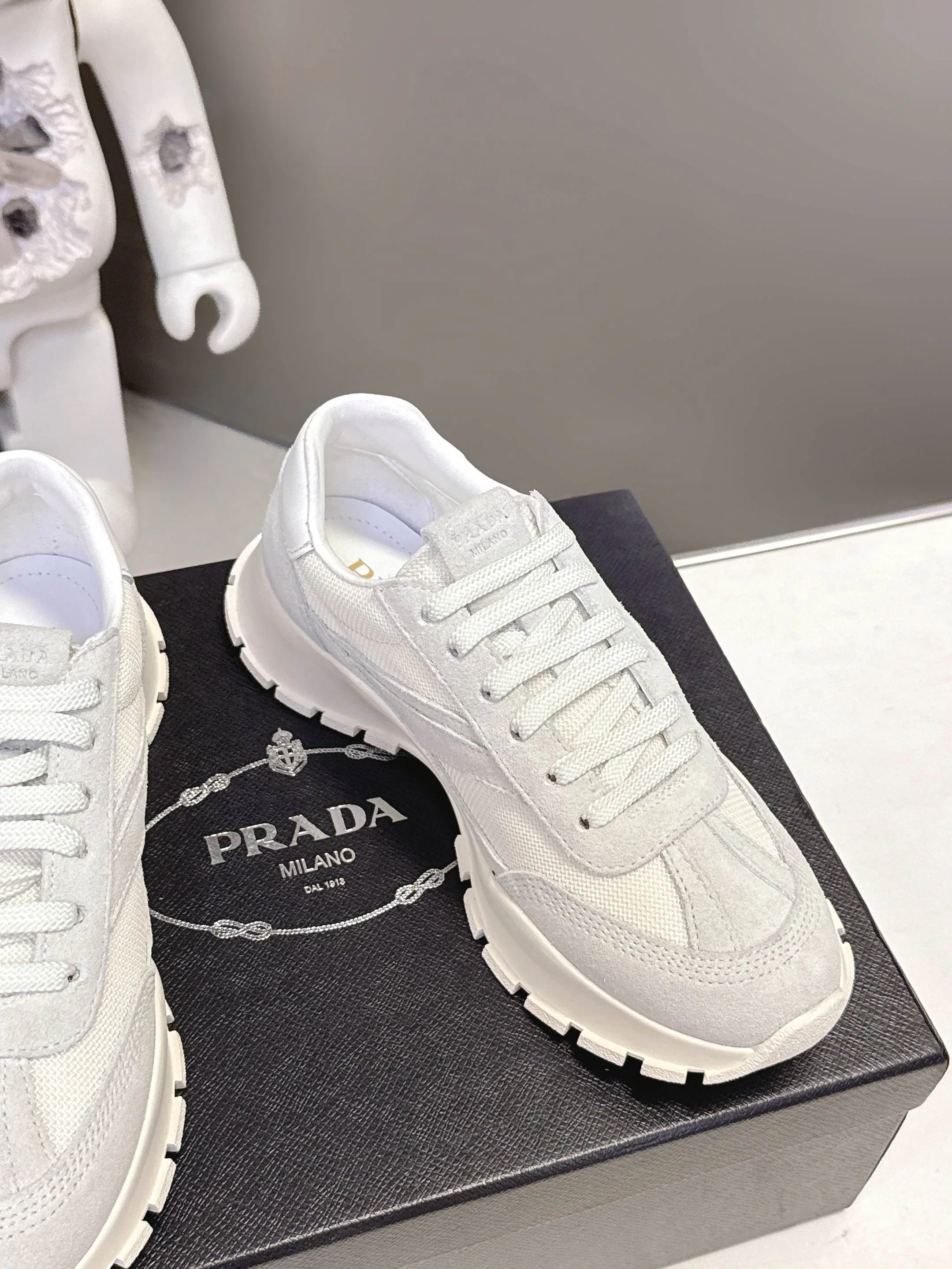 Women's Sneakers PRADA 17803506