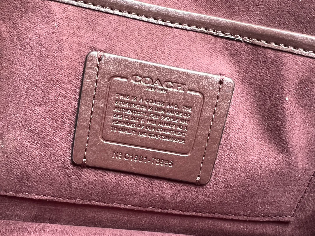 Women's Classic Handbags COACH 17961090