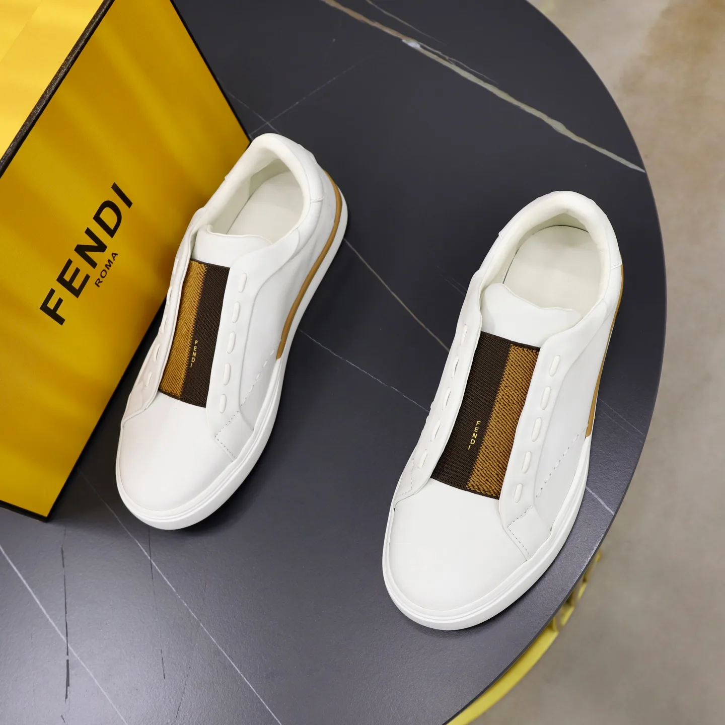 Men's Sneakers FENDI 18516269
