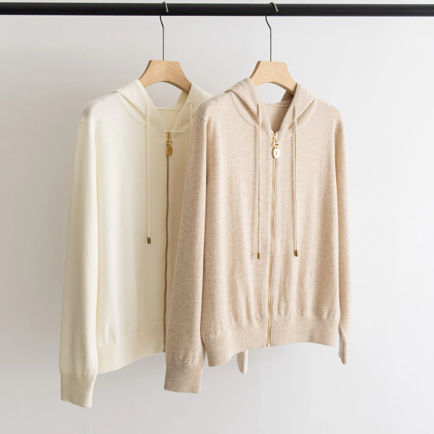 Women's Sweatshirts And Hoodies LOUIS VUITTON 18028378