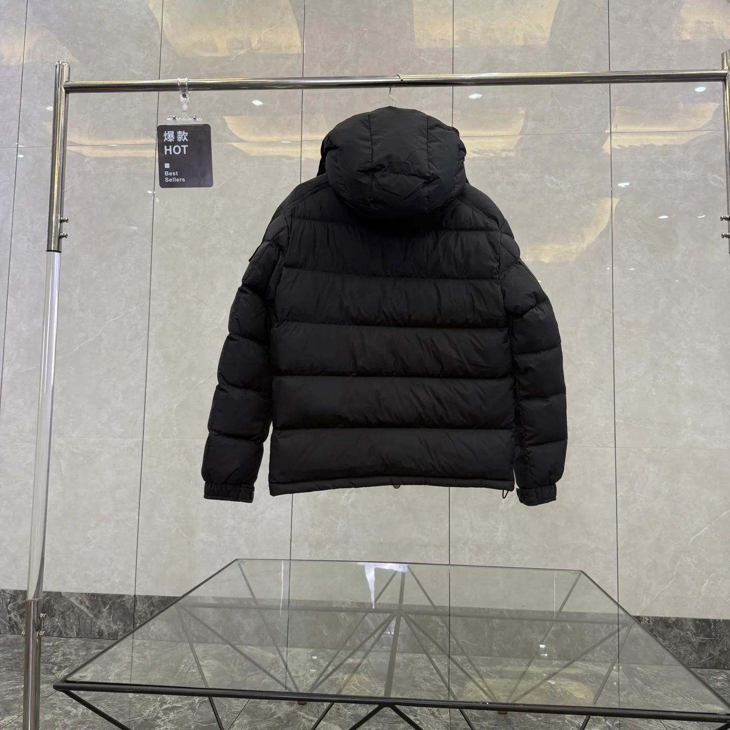 Куртки И Пуховики Мужские Moncler 18614974