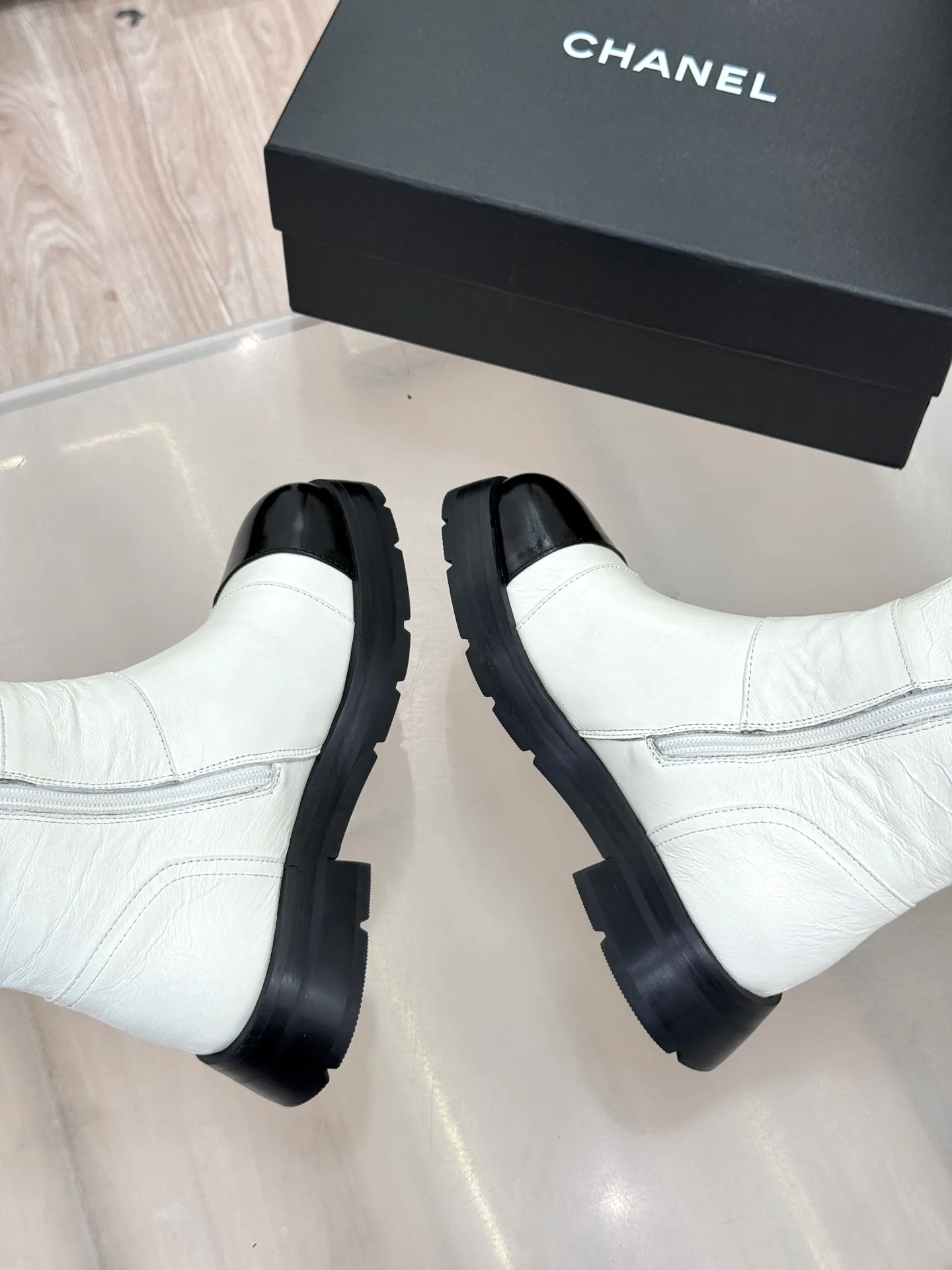 Women's Boots CHANEL 18436499