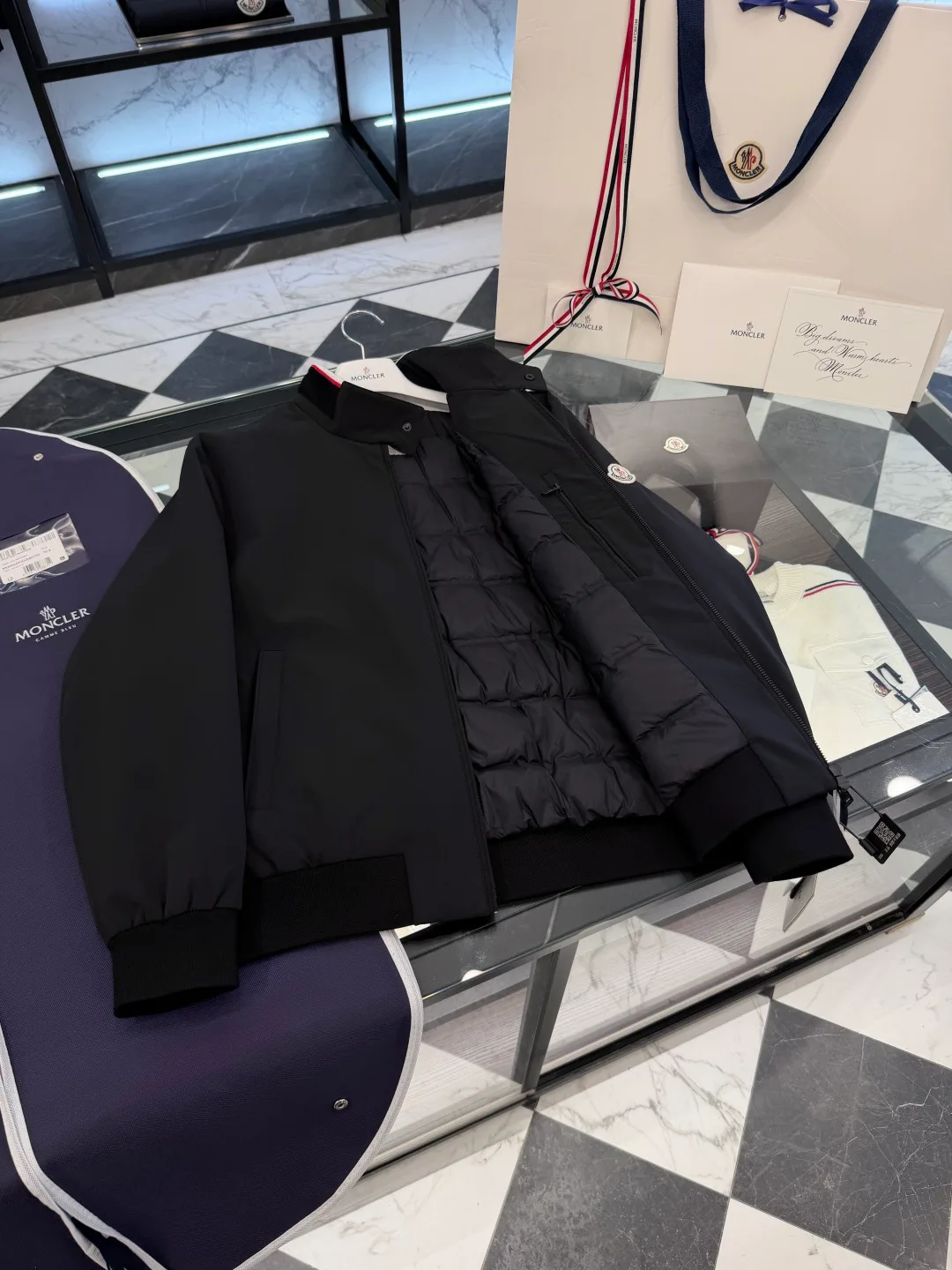Куртки И Пуховики Мужские Moncler 18596196