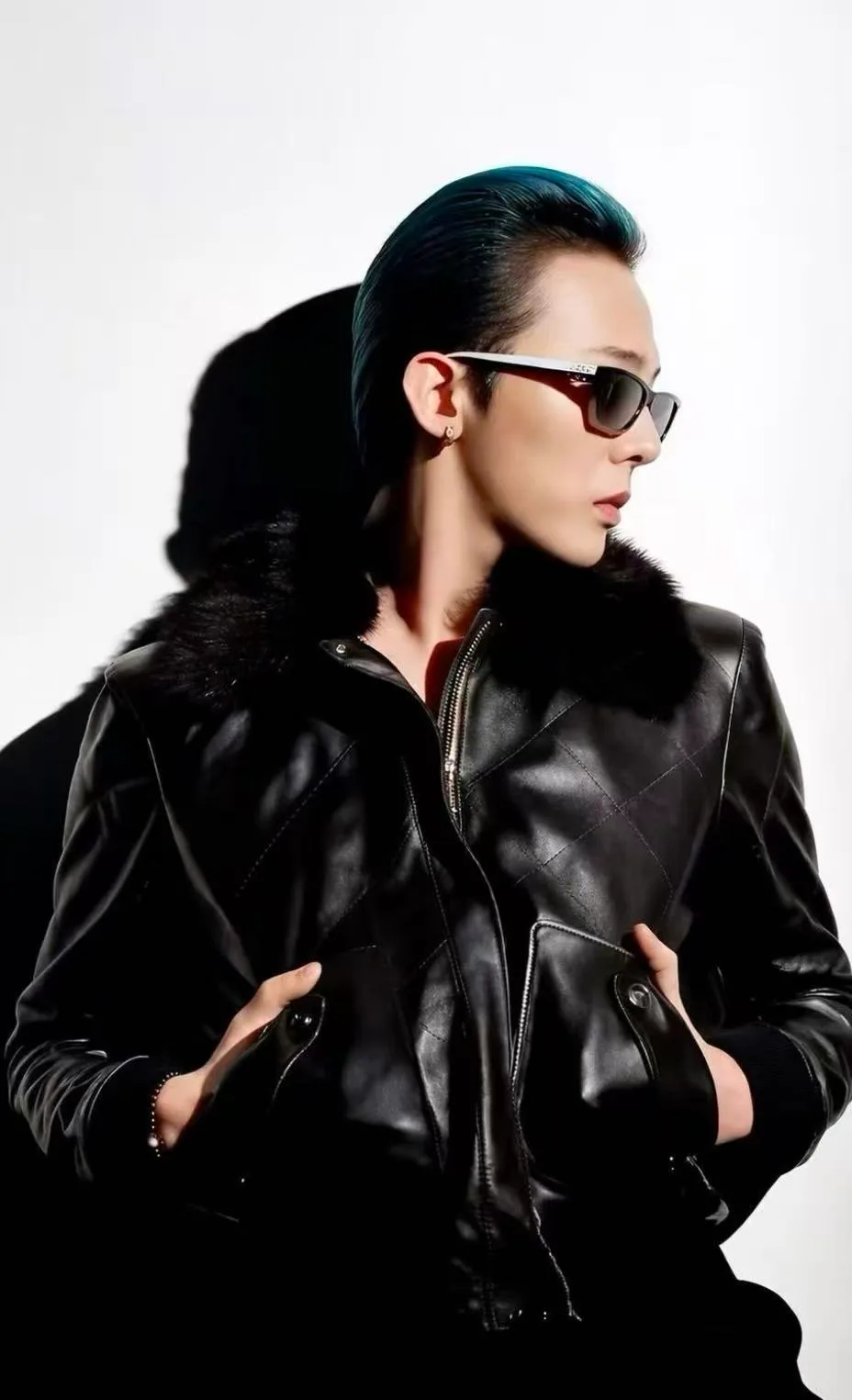 Women's Leather Jackets And Sheepskin Coats CHANEL 18321118