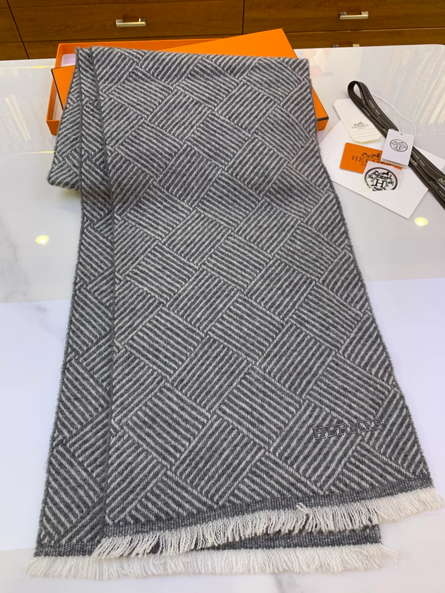 Scarves HERMES 18437539