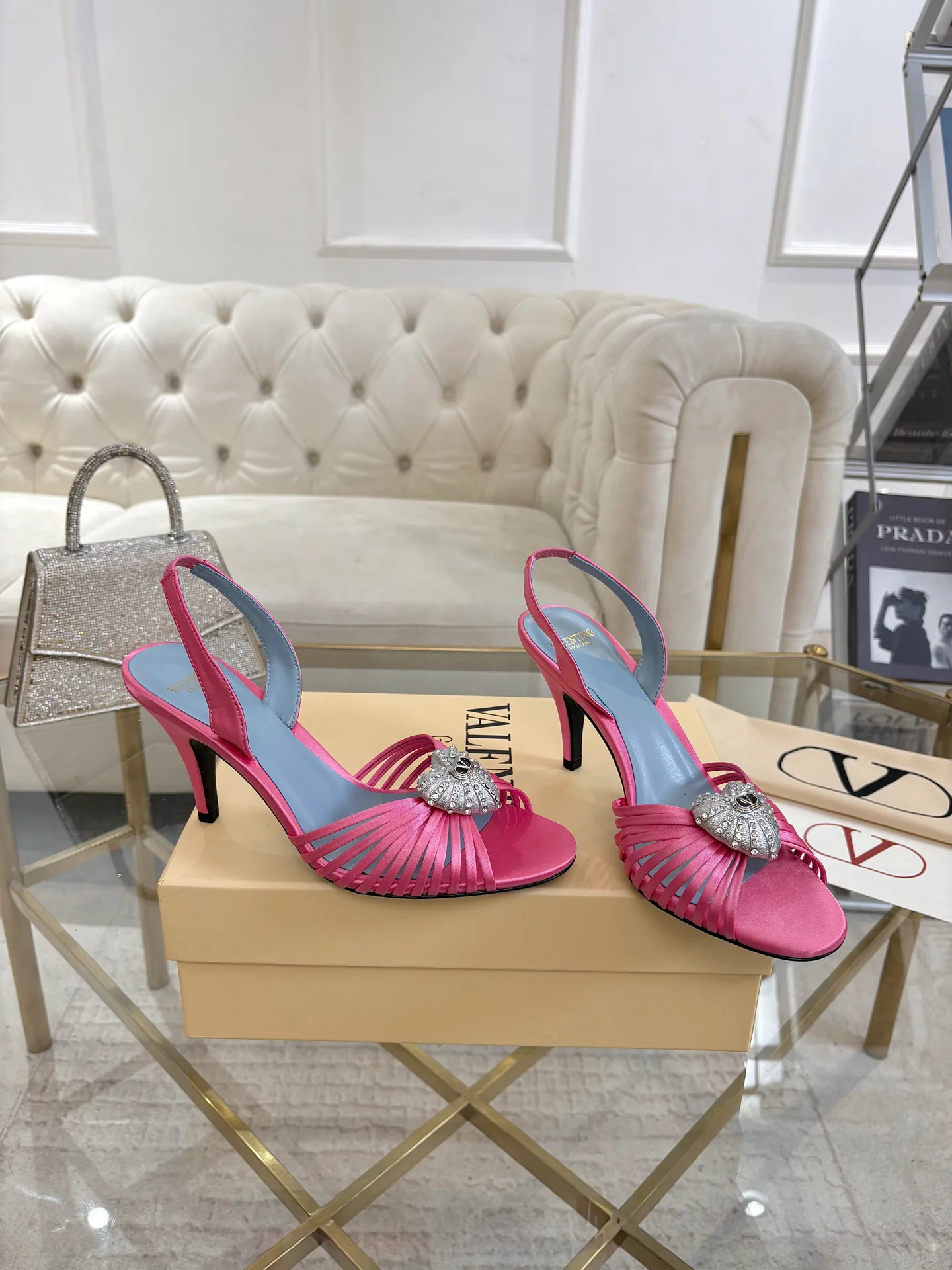 Women's Open-Toe Sandals VALENTINO 18135270