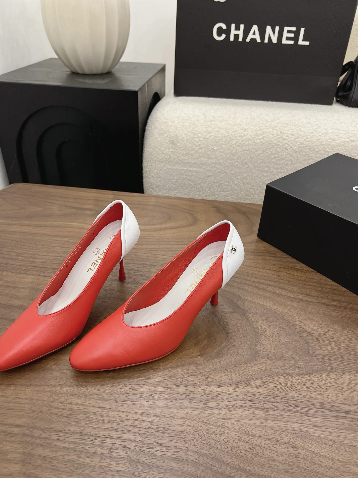 Women's Heels CHANEL 17804825
