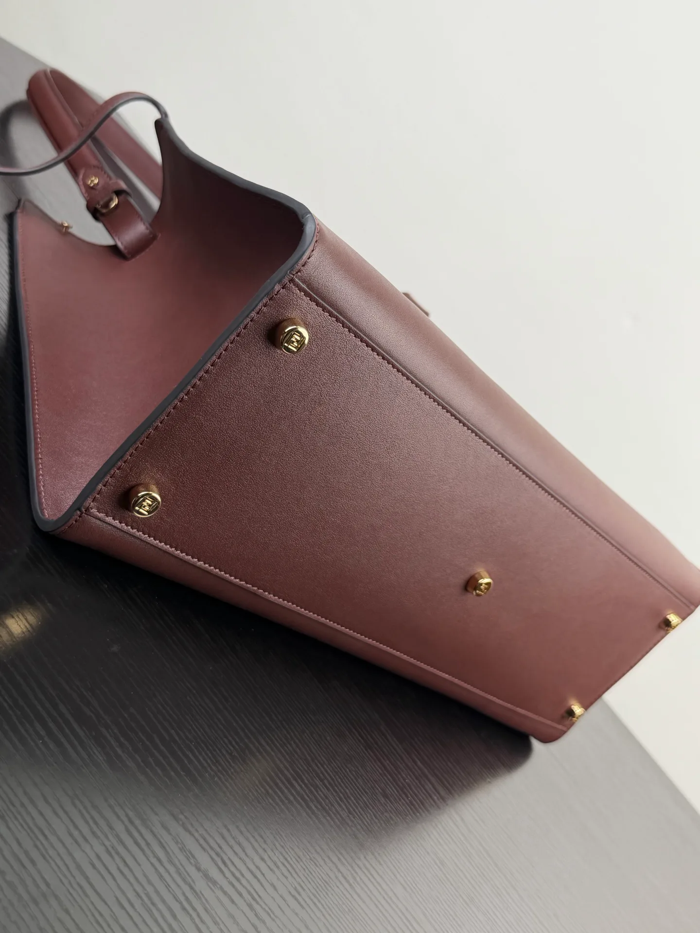 Women's Classic Handbags FENDI 17901902