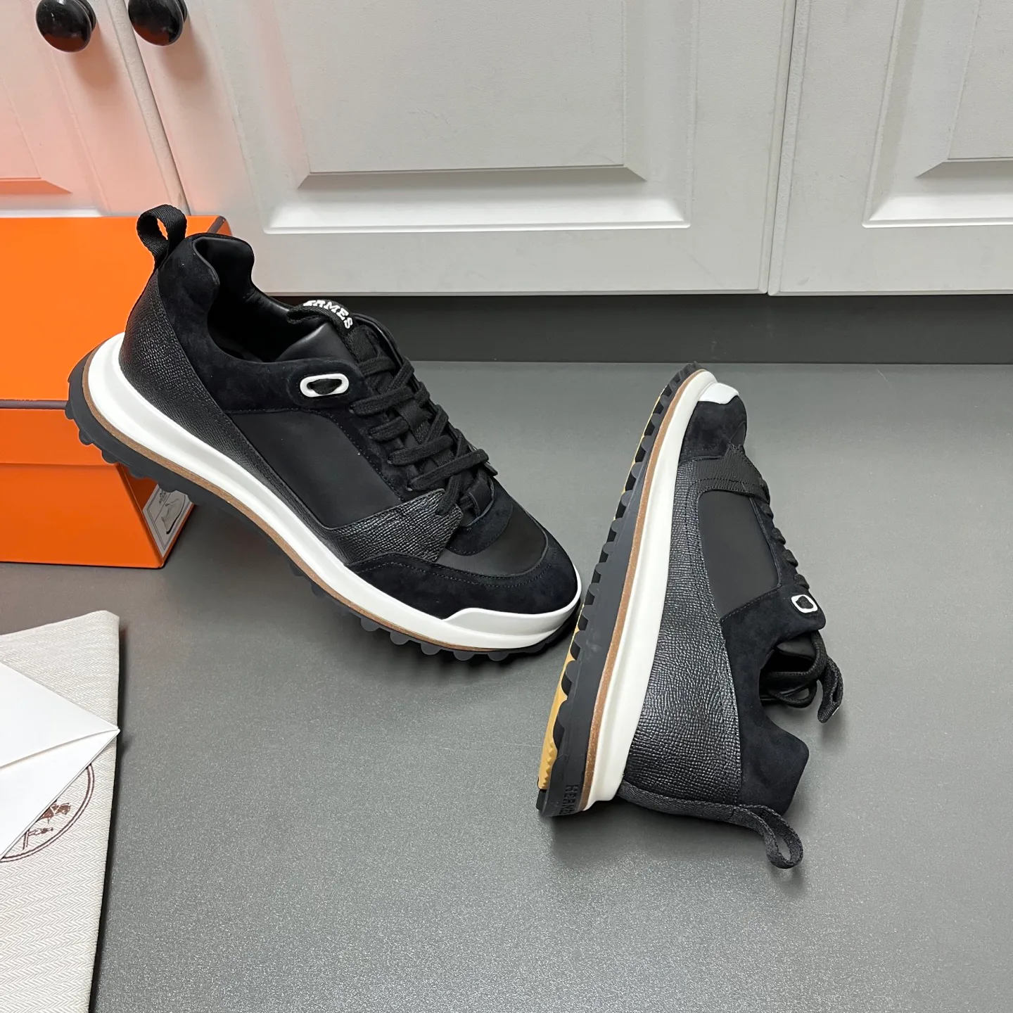 Men's Sneakers HERMES 18244534