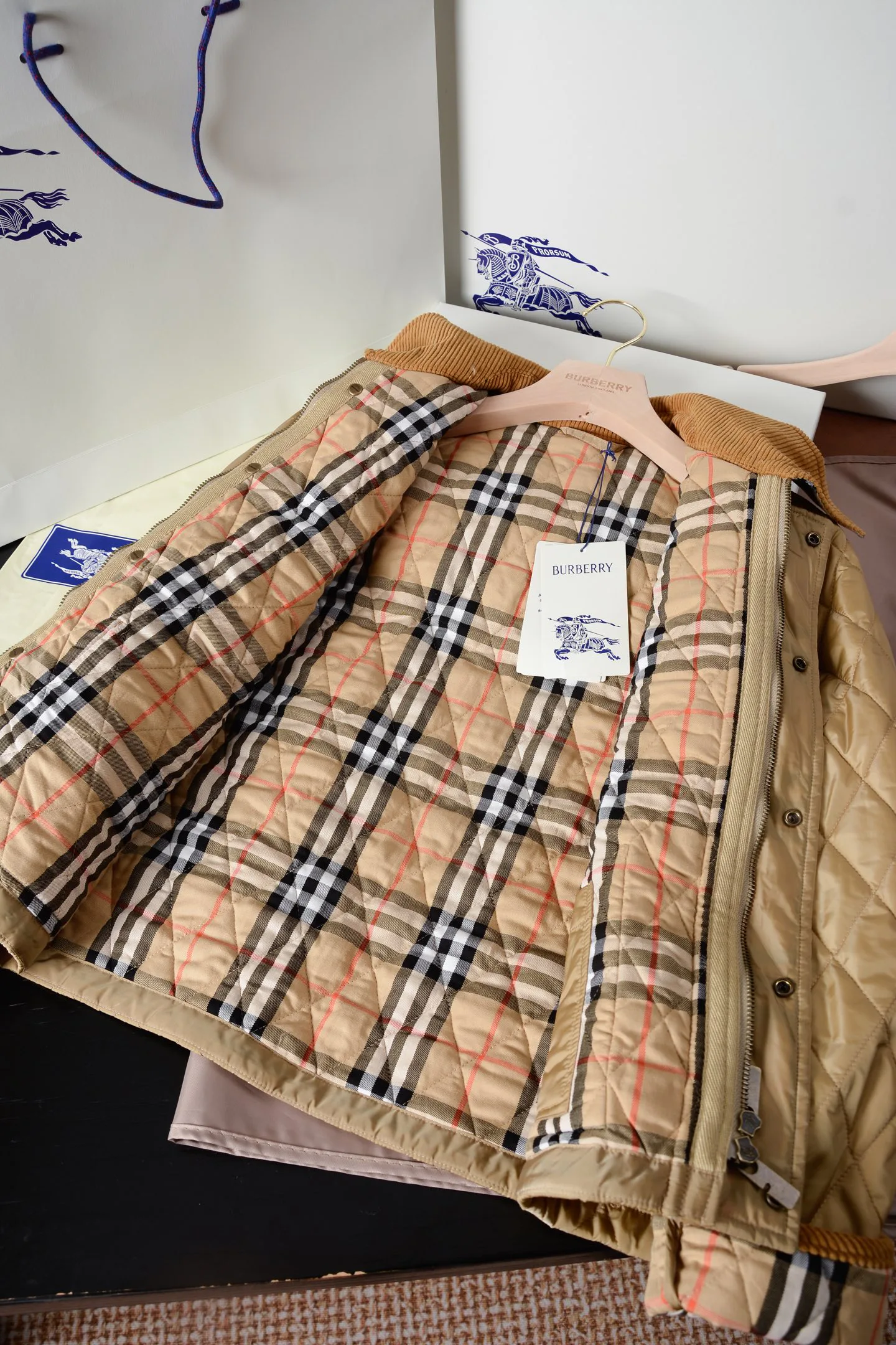 Women's Jackets And Down Jackets BURBERRY 18512998