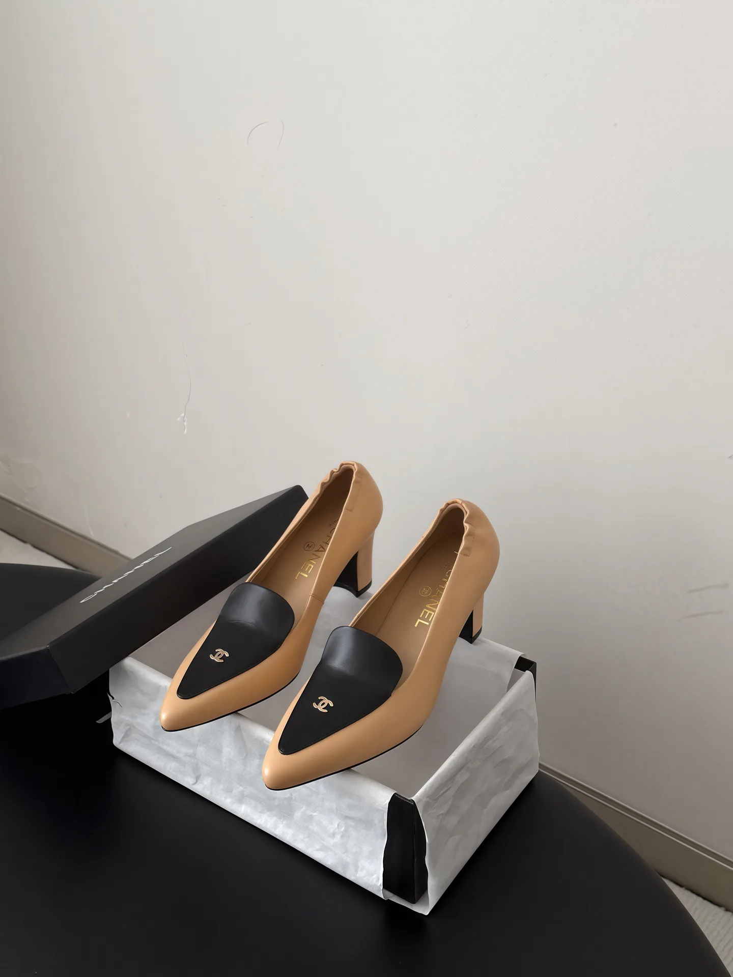 Women's Heels CHANEL 18053692