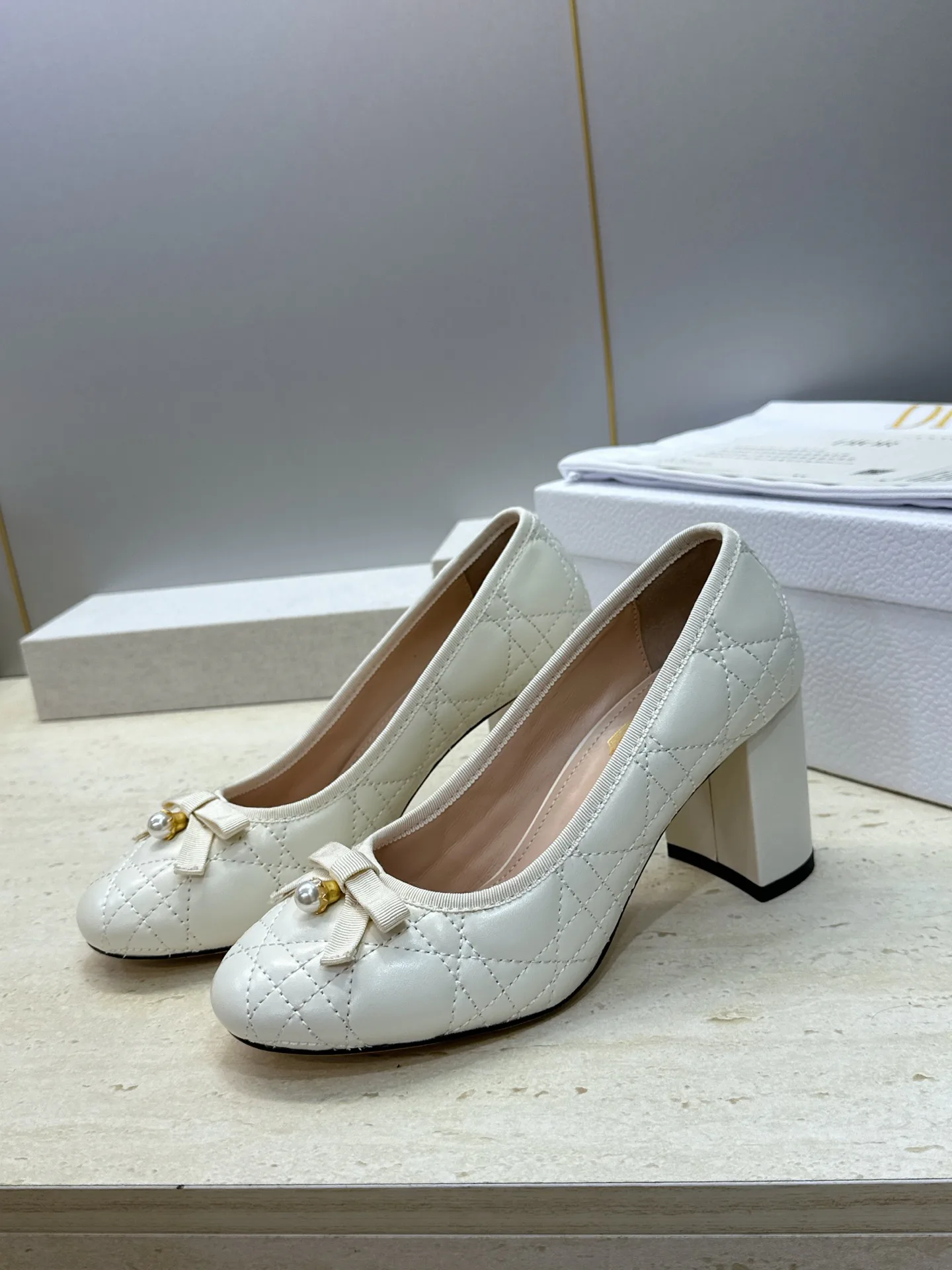 Women's Heels CHRISTIAN DIOR 18132806