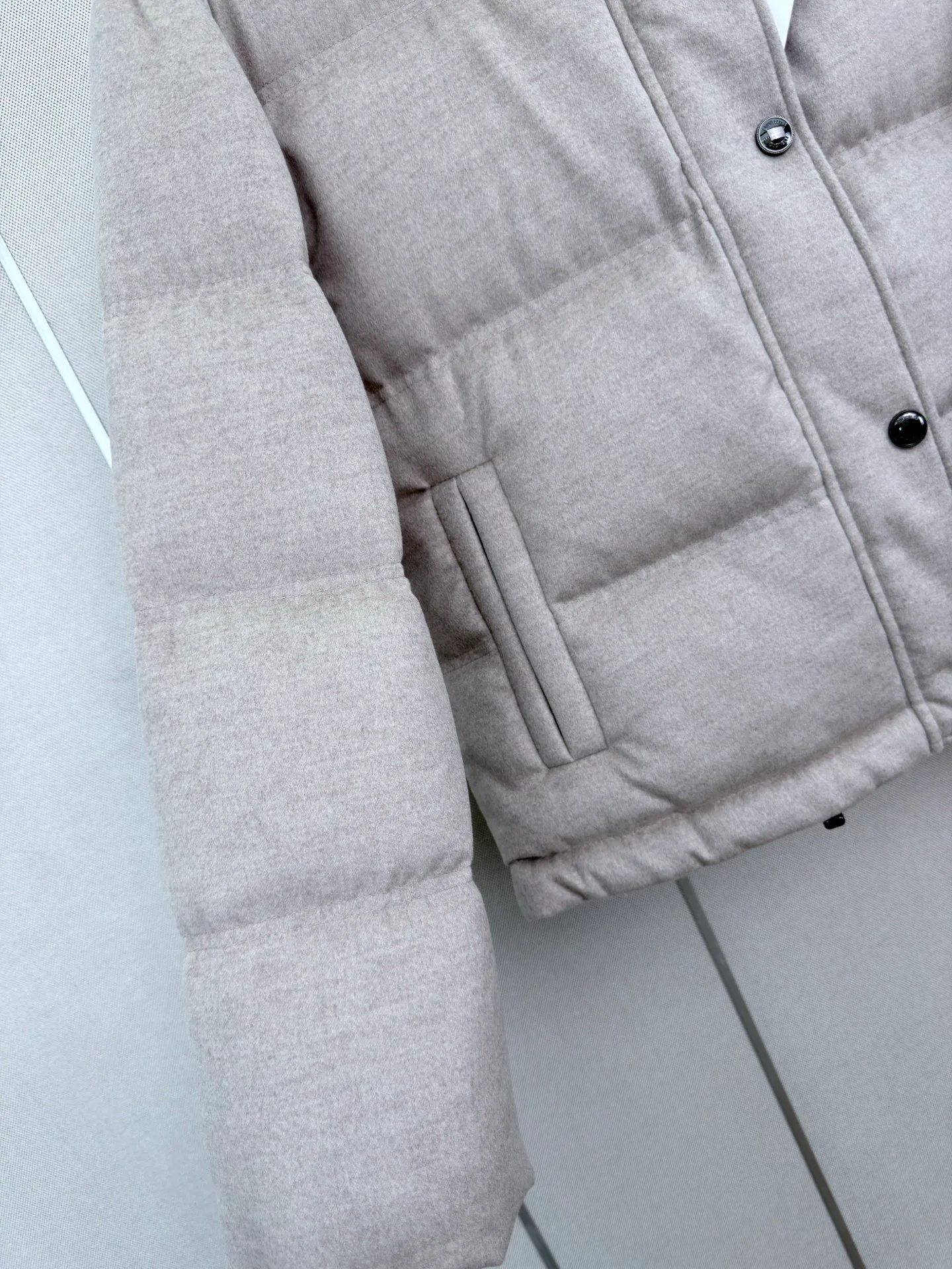 Women's Jackets And Down Jackets BRUNELLO CUCINELLI 18407988