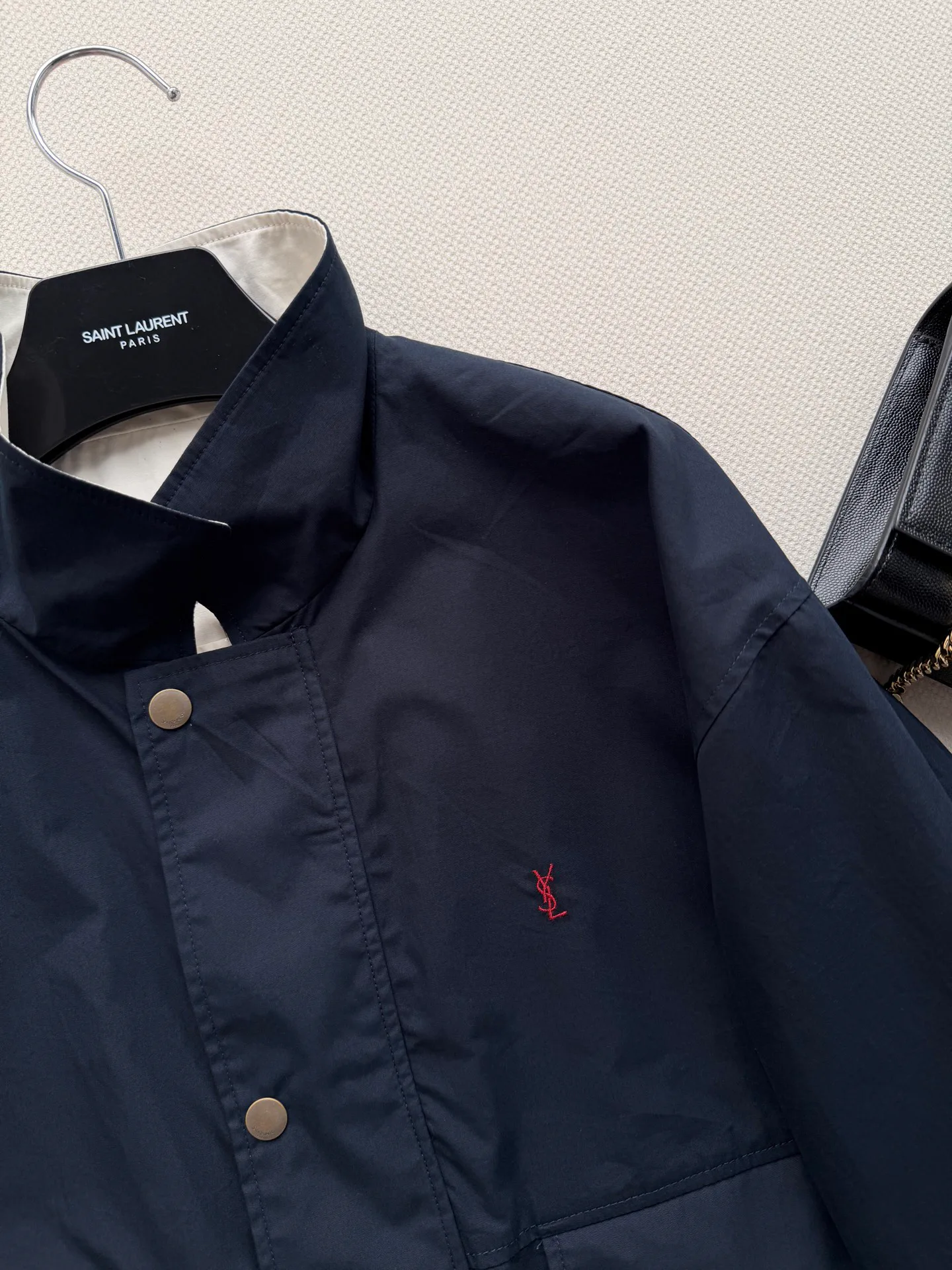 Куртки И Пуховики Женские Saint Laurent 18601937