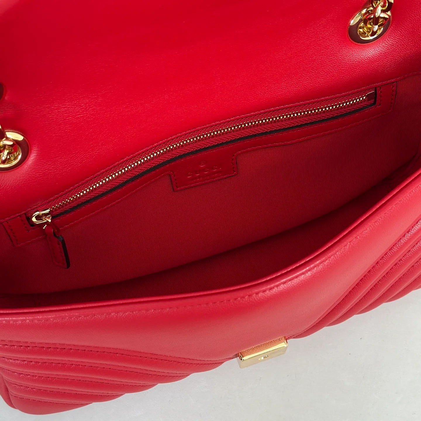 Классические Сумки Женские Gucci 18614537