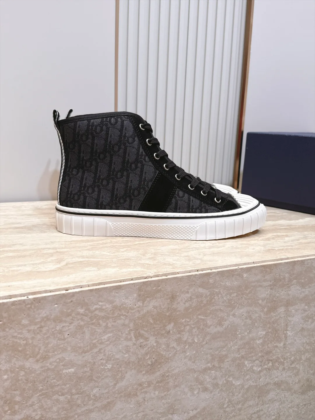 Women's Sneakers CHRISTIAN DIOR 18083926
