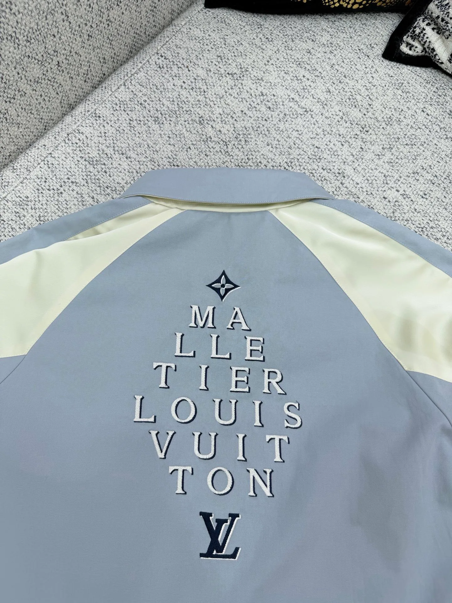 Men's Jackets And Down Jackets LOUIS VUITTON 18073932