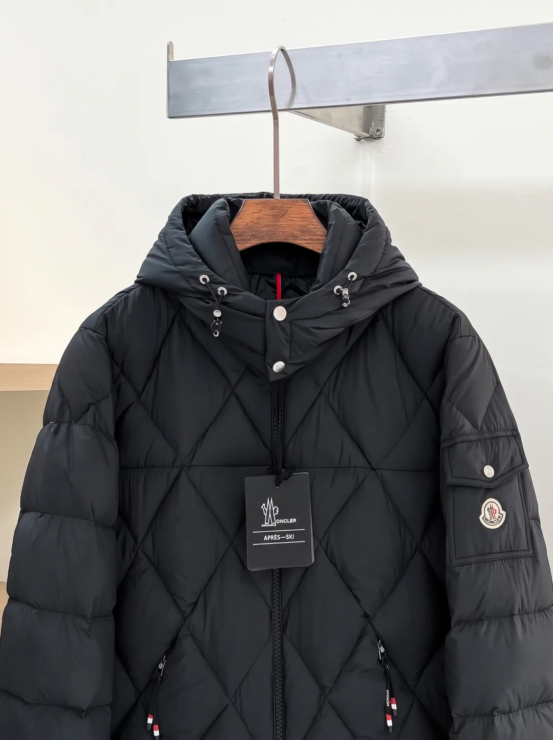 Куртки И Пуховики Мужские Moncler 18596619