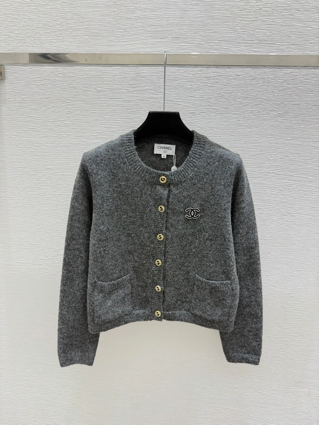 Women's Jumpers And Sweaters CHANEL 18021915