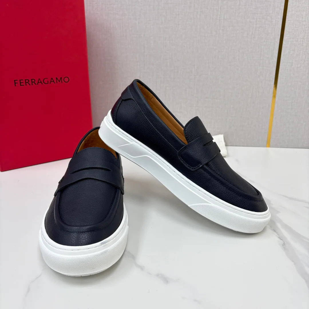 Women's Loafers And Moccasins SALVATORE FERRAGAMO 17936405