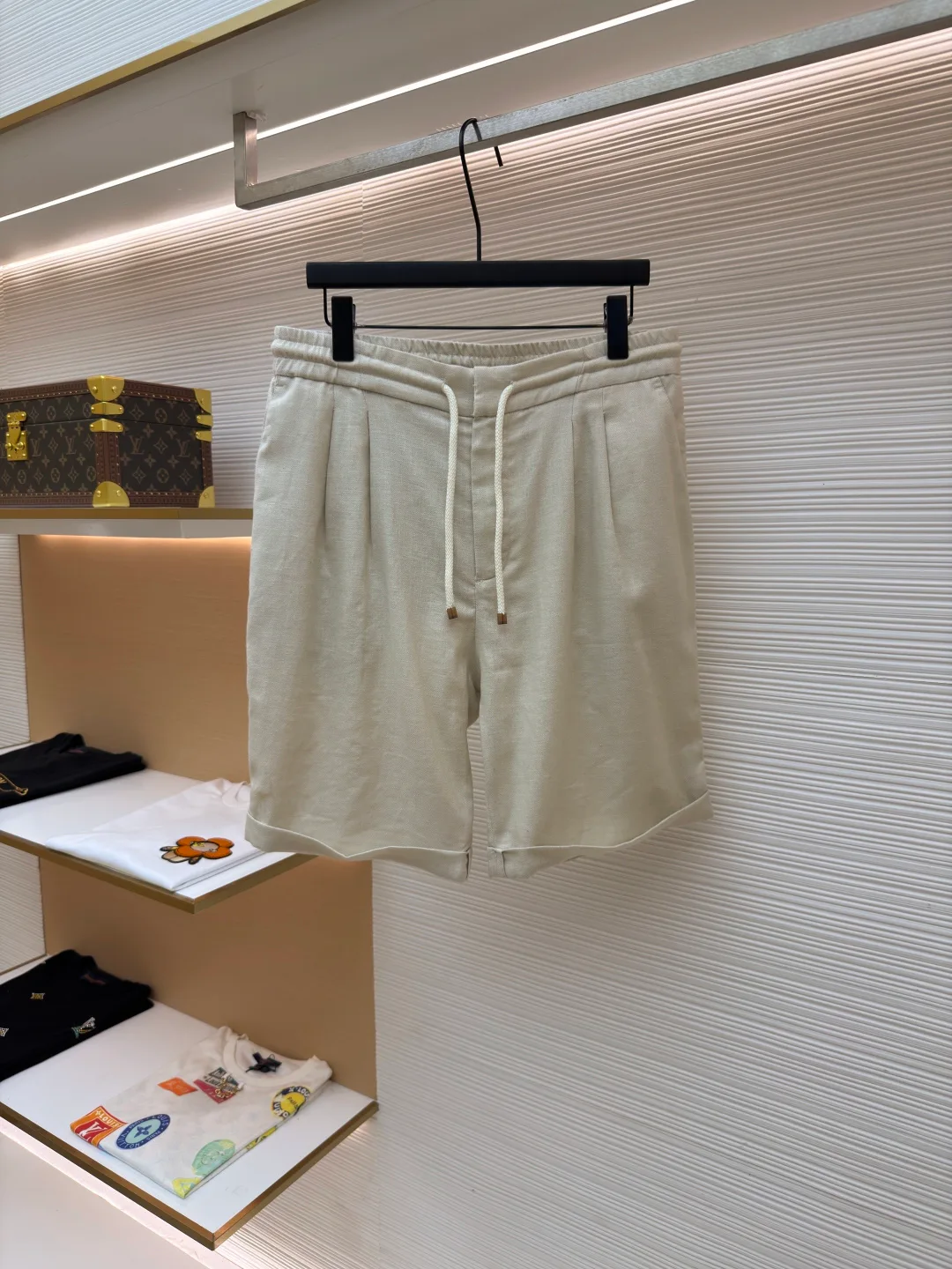 Men's Shorts BRUNELLO CUCINELLI 17178118