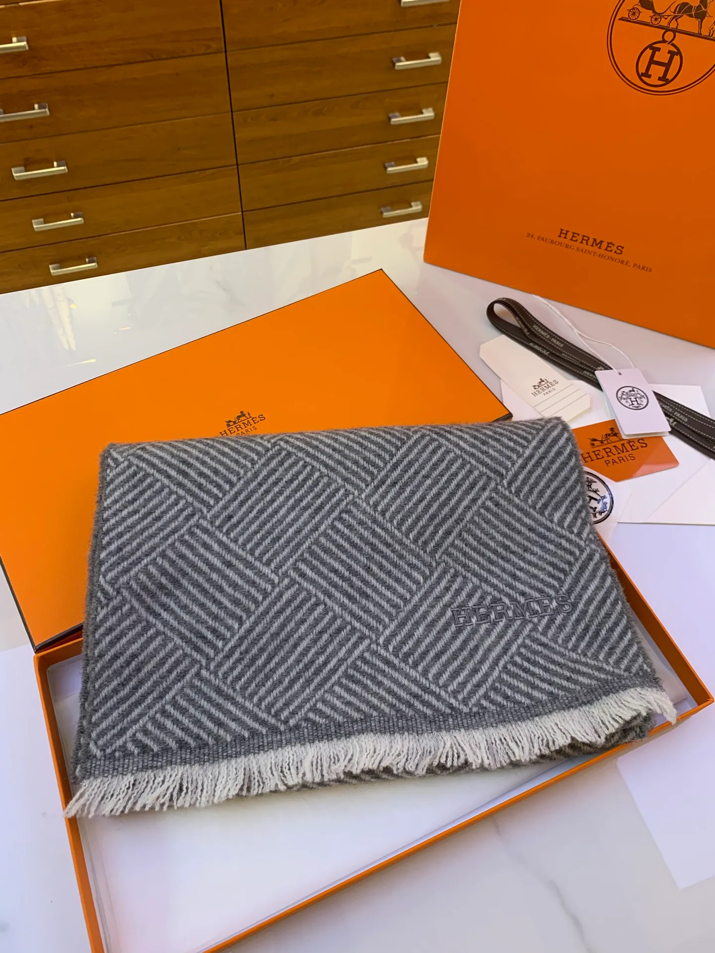 Scarves HERMES 18437539