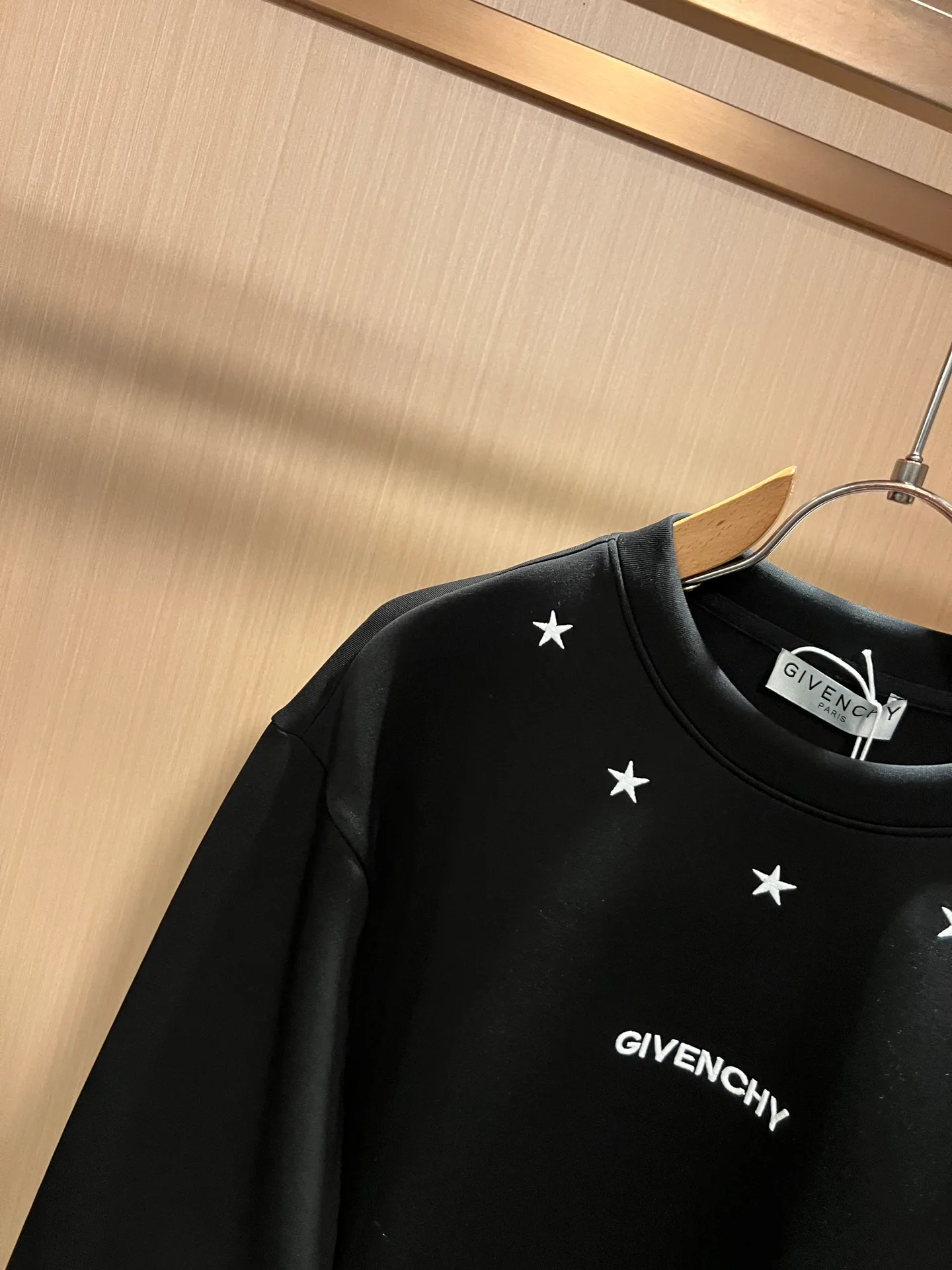 Men's Sweatshirts And Hoodies GIVENCHY 18519642