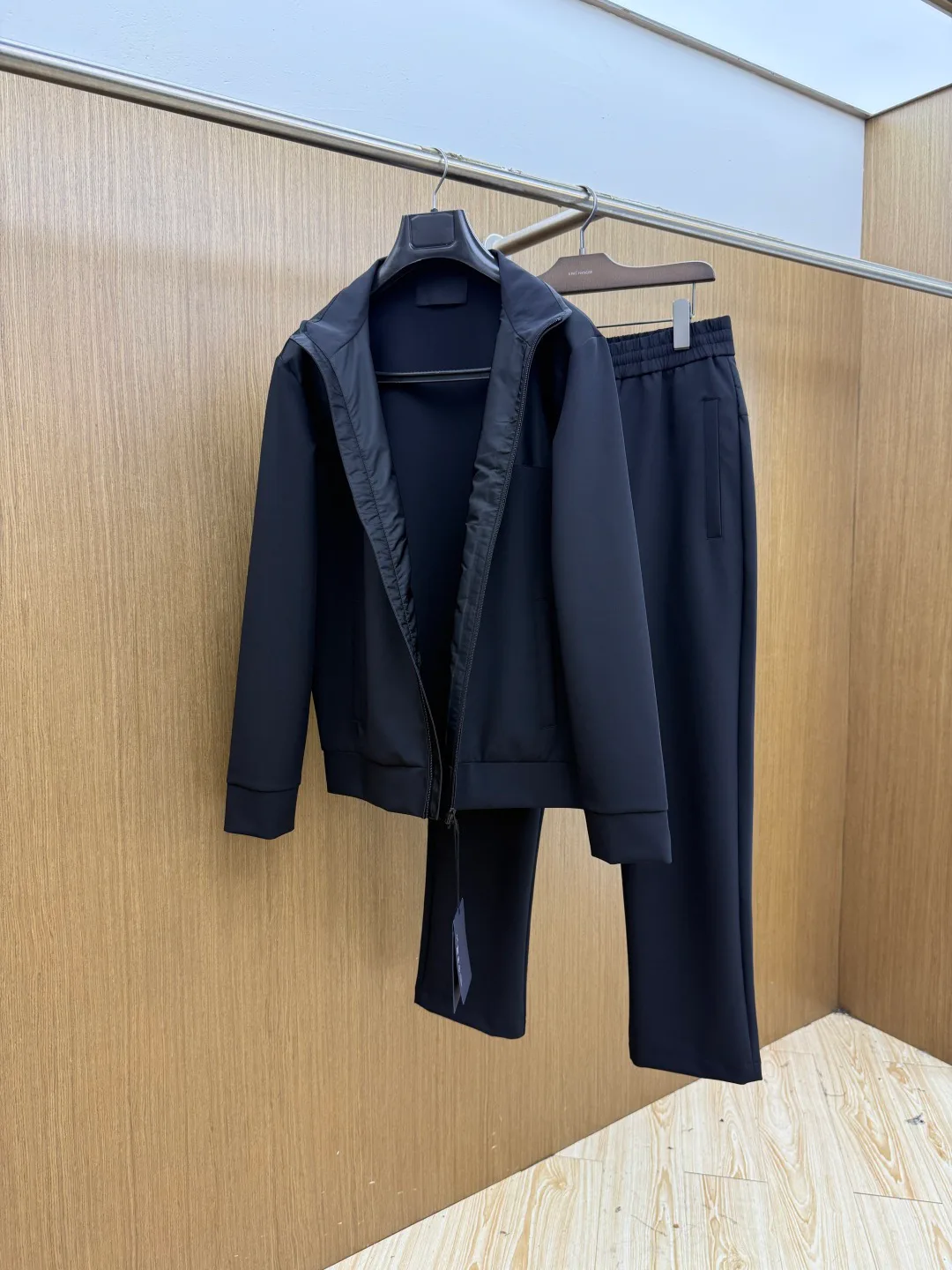 Men's Jackets And Down Jackets PRADA 18080595