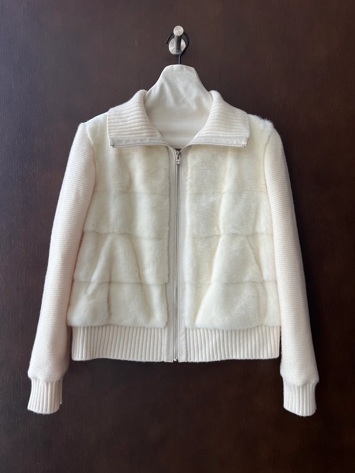 Women's Jackets And Down Jackets LORO PIANA 18198776