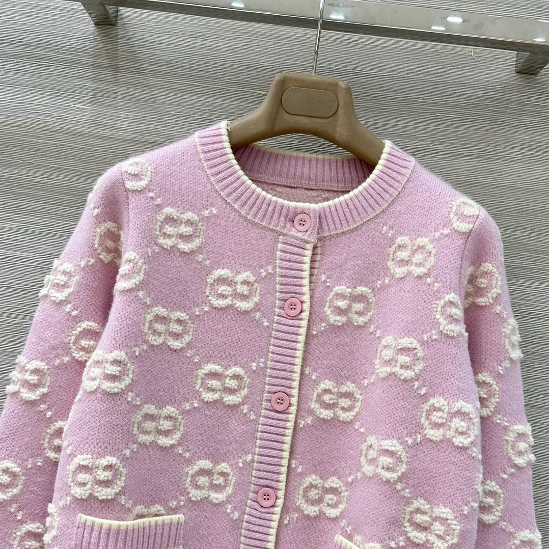 Women's Jumpers And Sweaters GUCCI 18175885