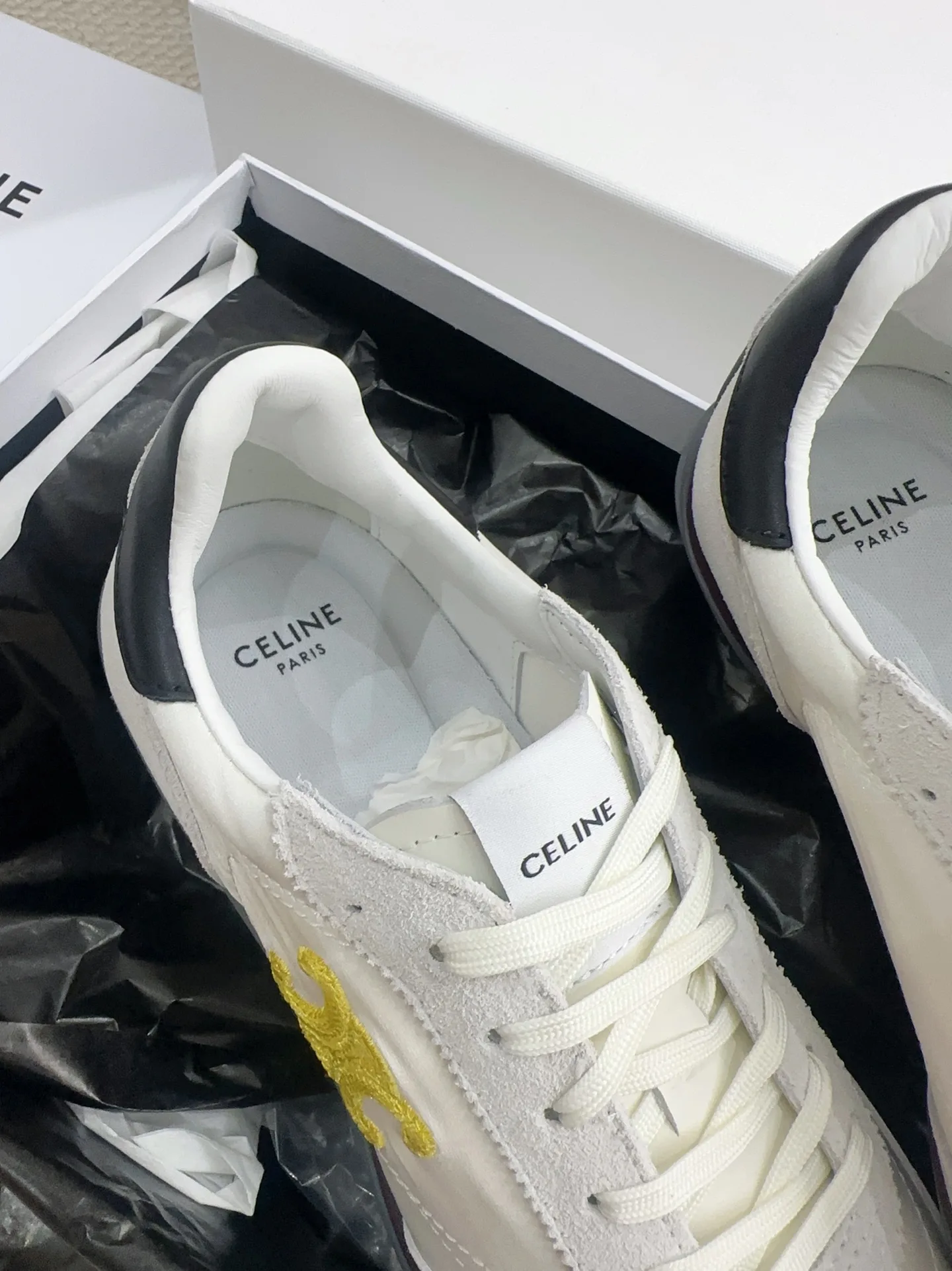 Women's Sneakers CELINE 17978759