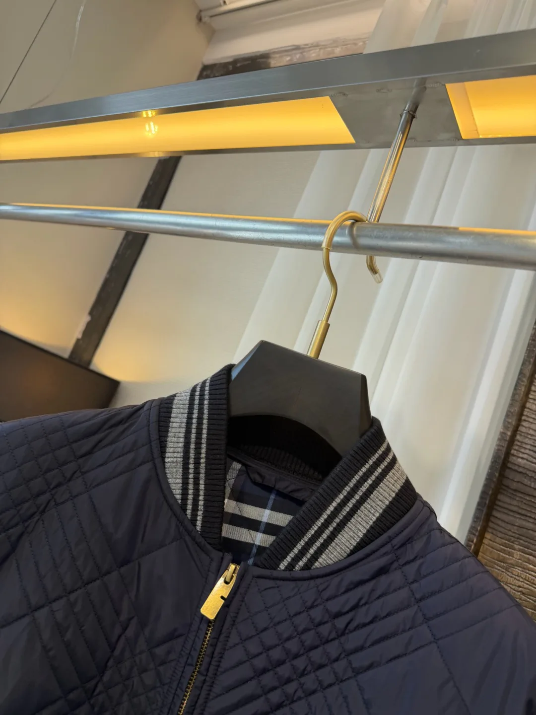 Men's Jackets And Down Jackets BURBERRY 18269075