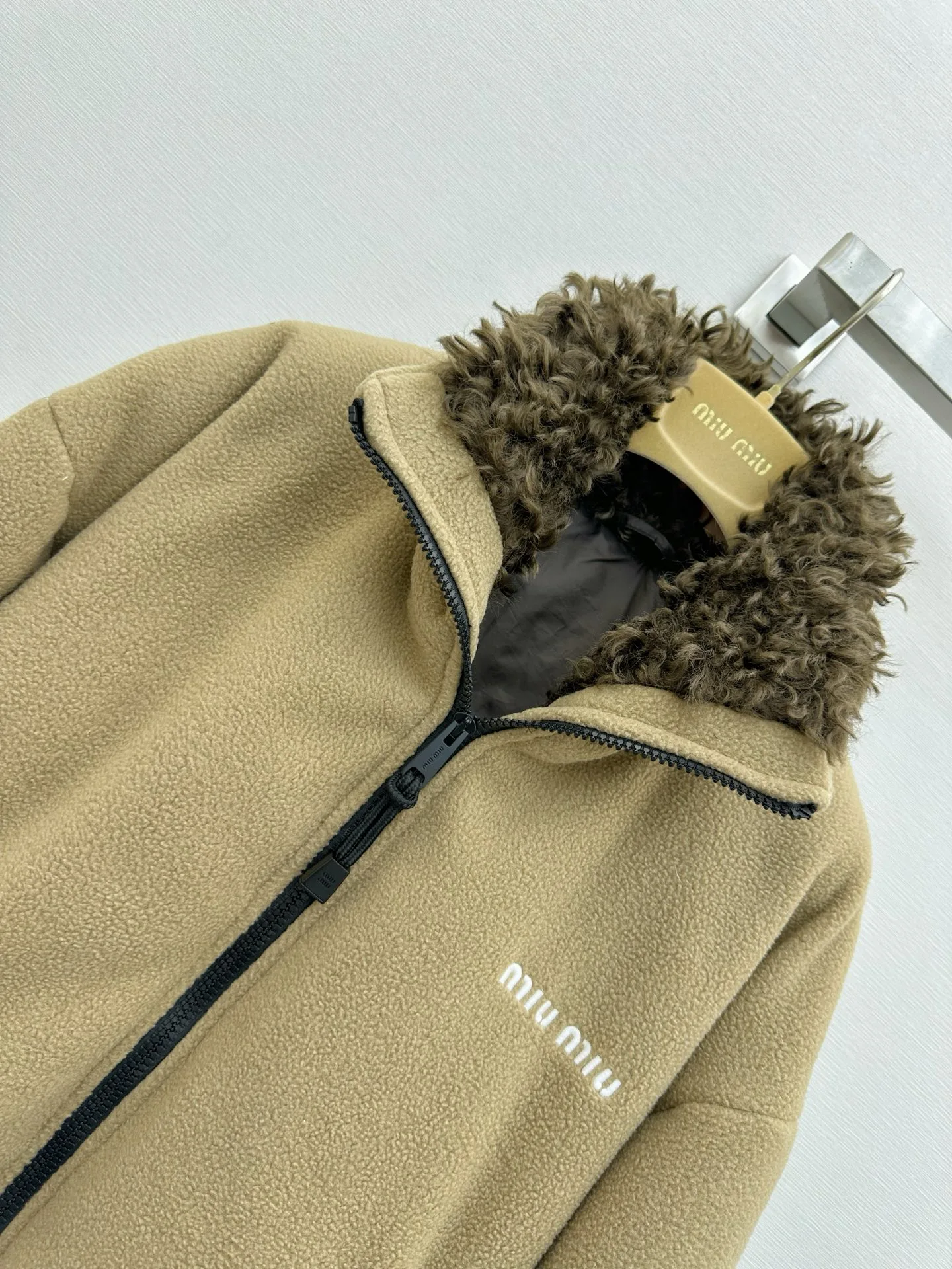 Women's Jackets And Down Jackets MIU MIU 18364702