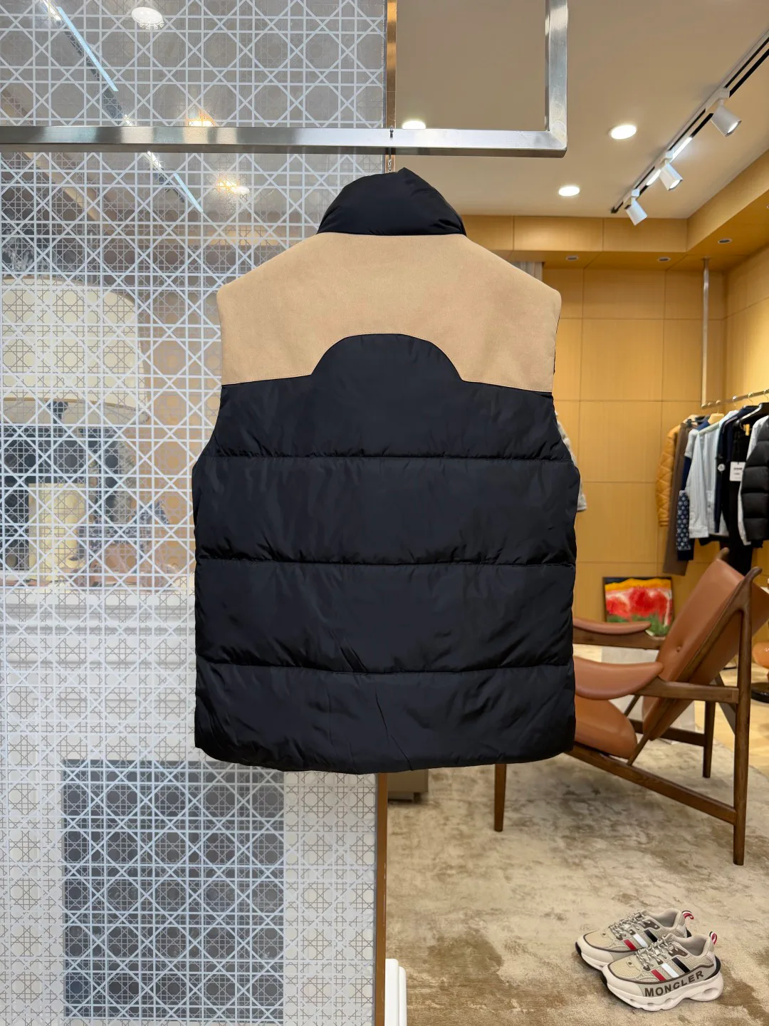 Men's Vests MONCLER 18359603