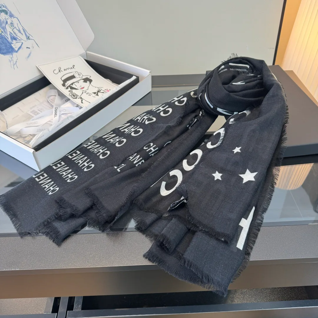 Scarves CHANEL 18222622