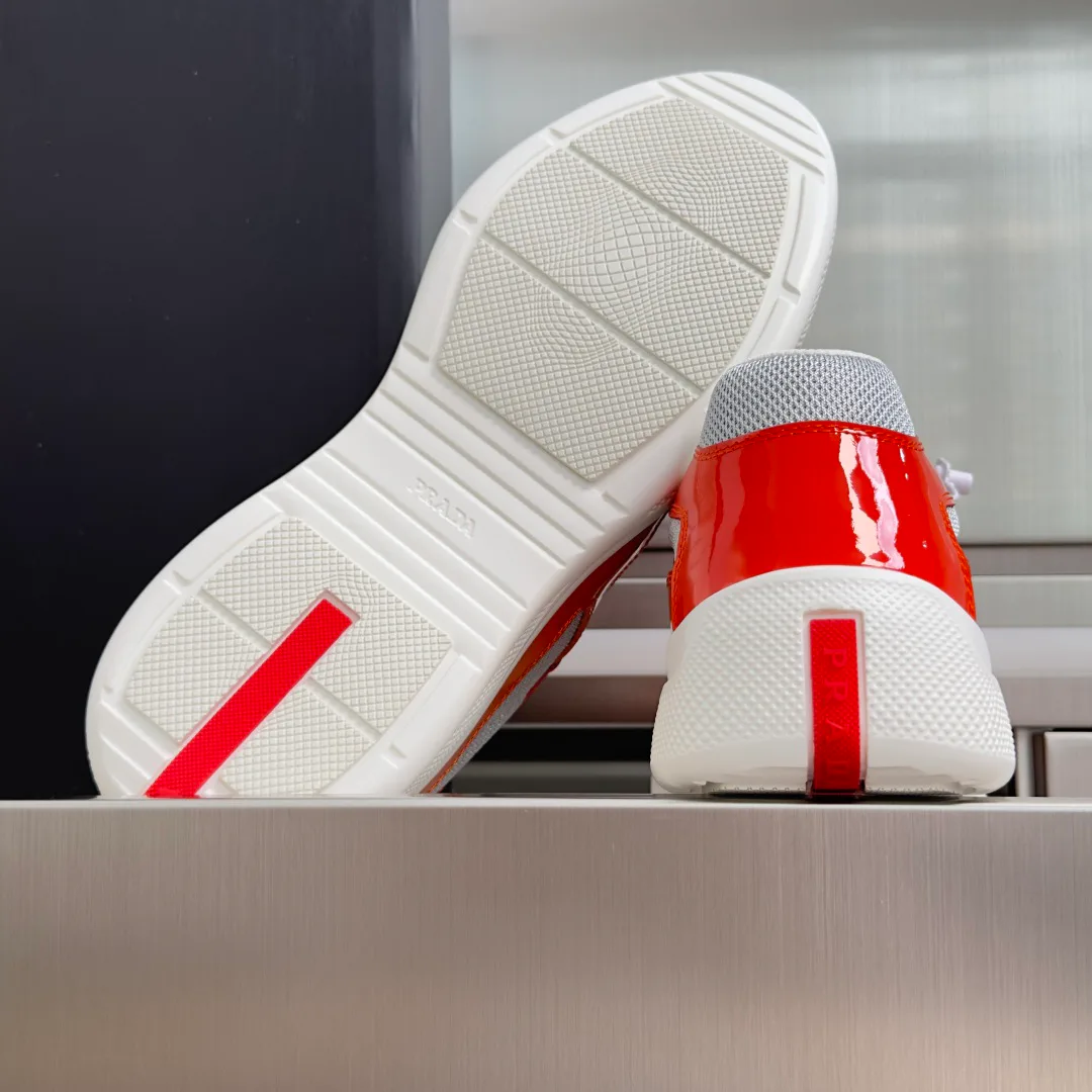 Men's Sneakers PRADA 17803086