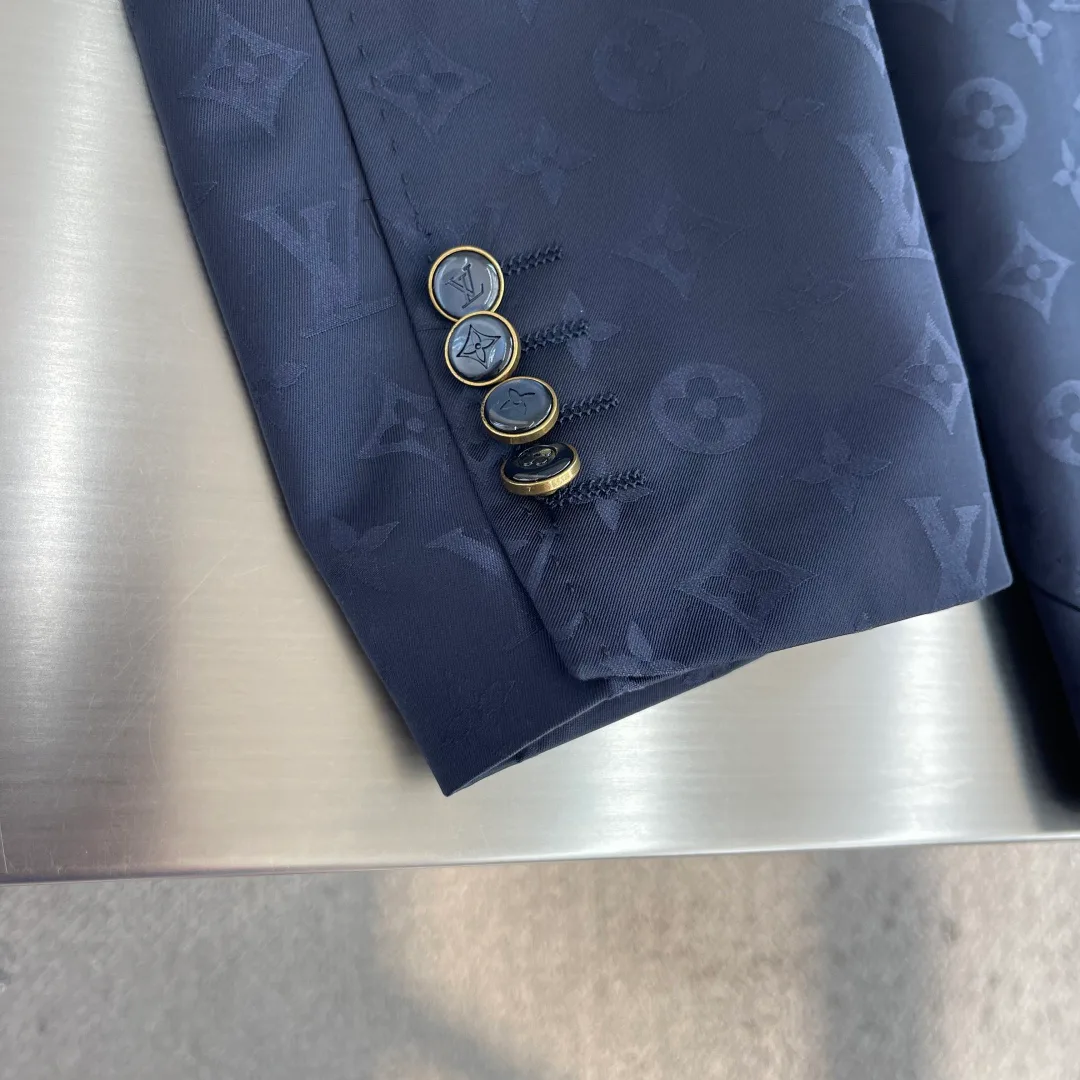 Men's Blazers LOUIS VUITTON 18320157