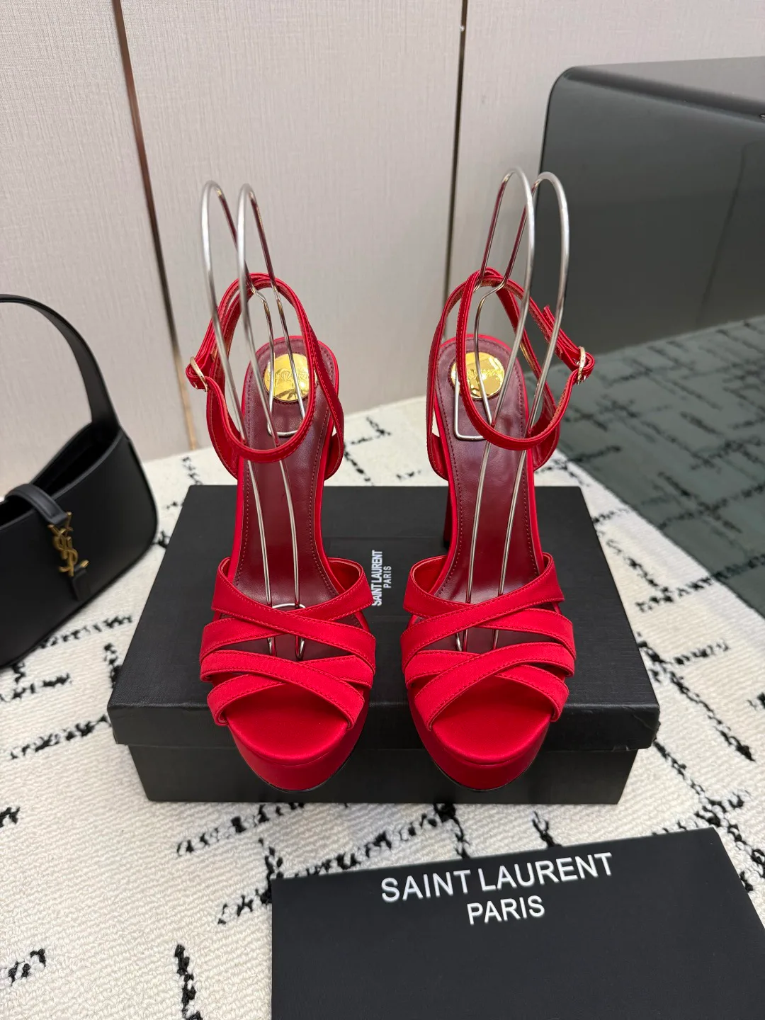 Women's Open-Toe Sandals SAINT LAURENT 18049030