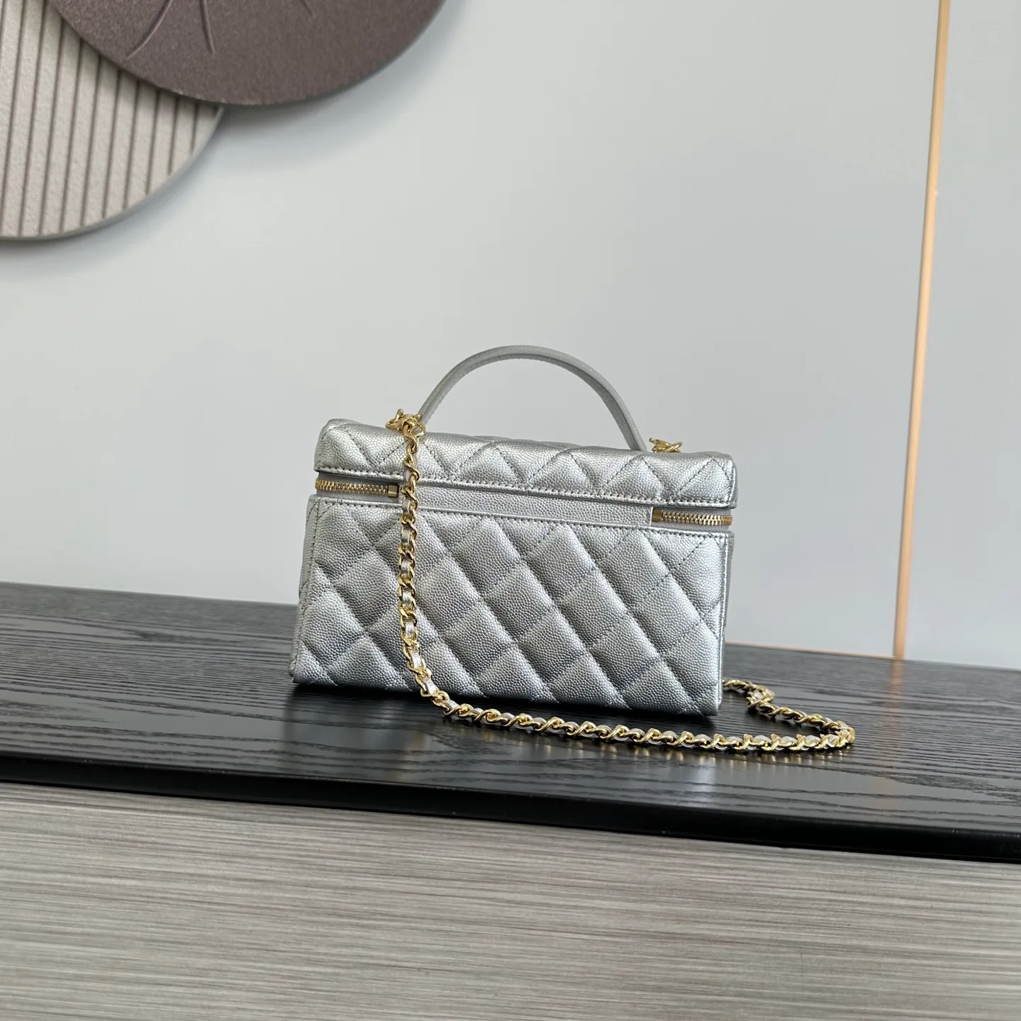 Women's Classic Handbags CHANEL 18186217
