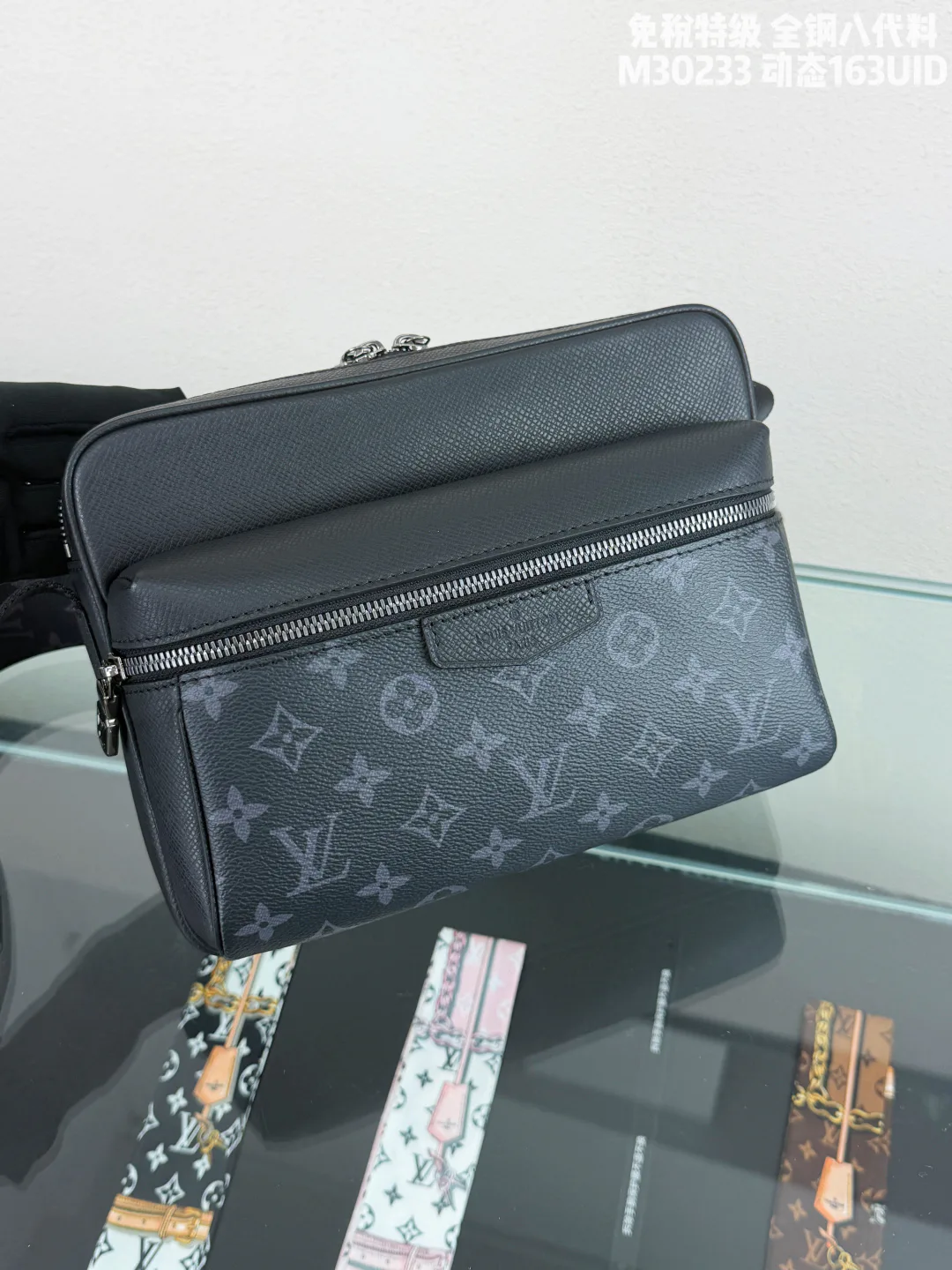 Women's Shoulder Bags LOUIS VUITTON 17999795