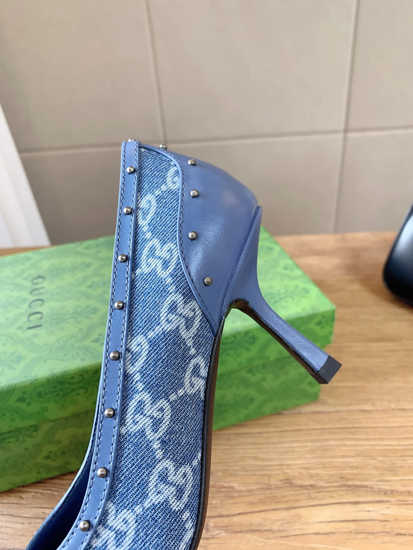 Women's Heels GUCCI 17432046