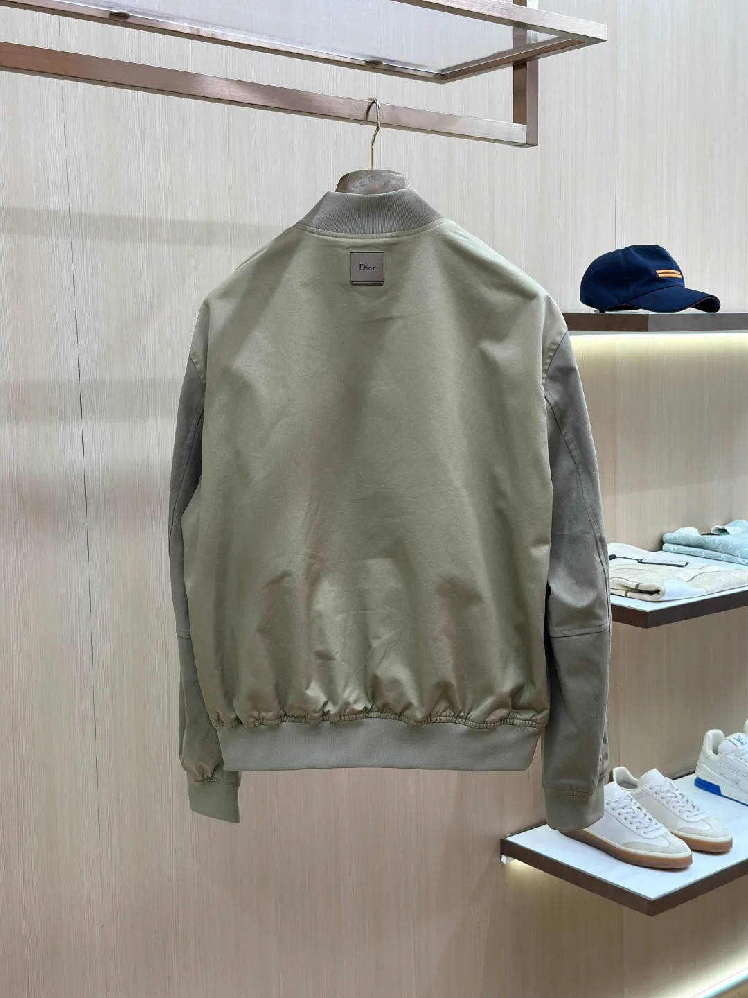 Куртки И Пуховики Мужские Christian Dior 18599299
