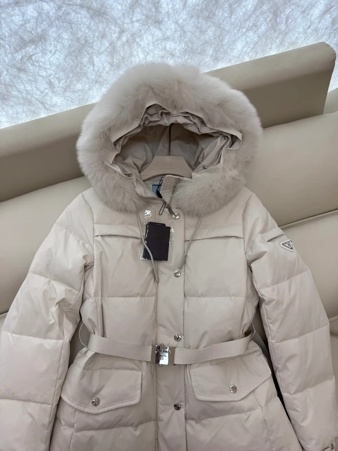 Куртки И Пуховики Женские Prada 18639869