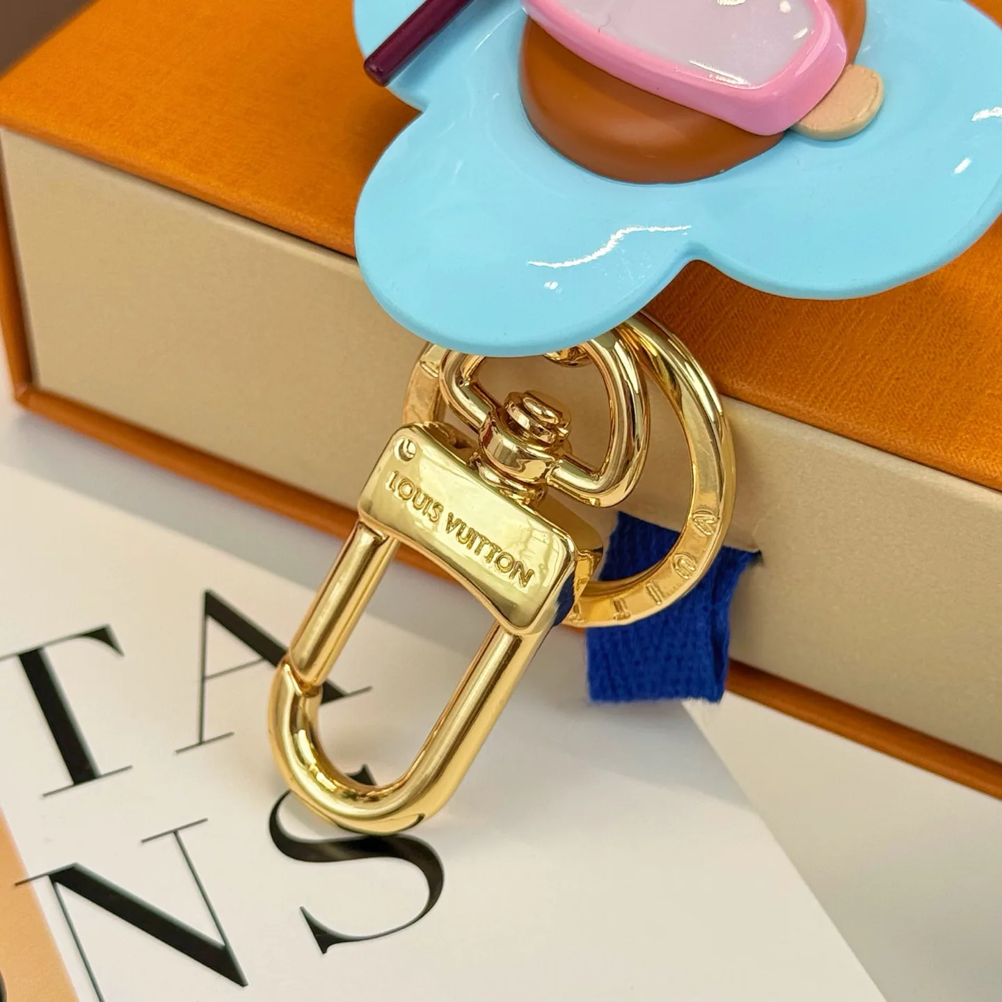 Key Cases LOUIS VUITTON 17817358