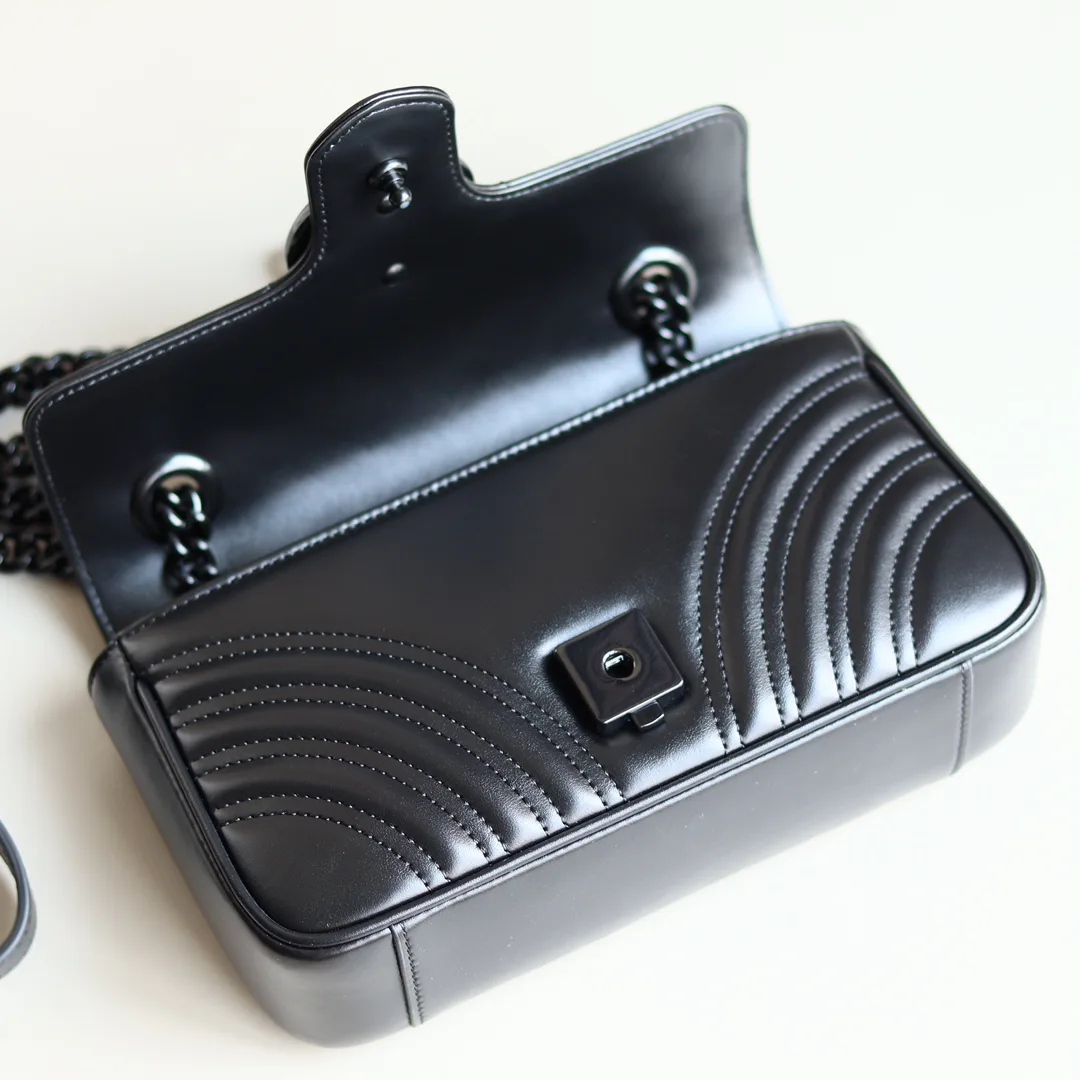 Women's Classic Handbags GUCCI 17948002